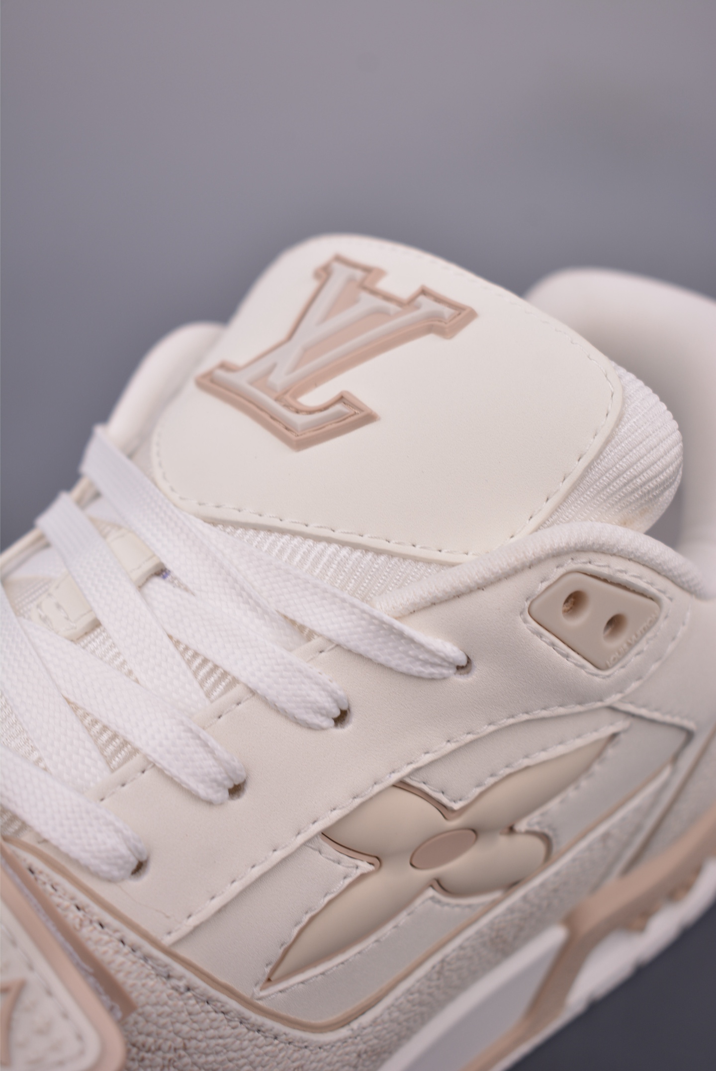 Louis Vuitton Trainer Sneaker: Stylish, Comfortable, and High-Quality Design 7 i1750804145874 5546 0 6