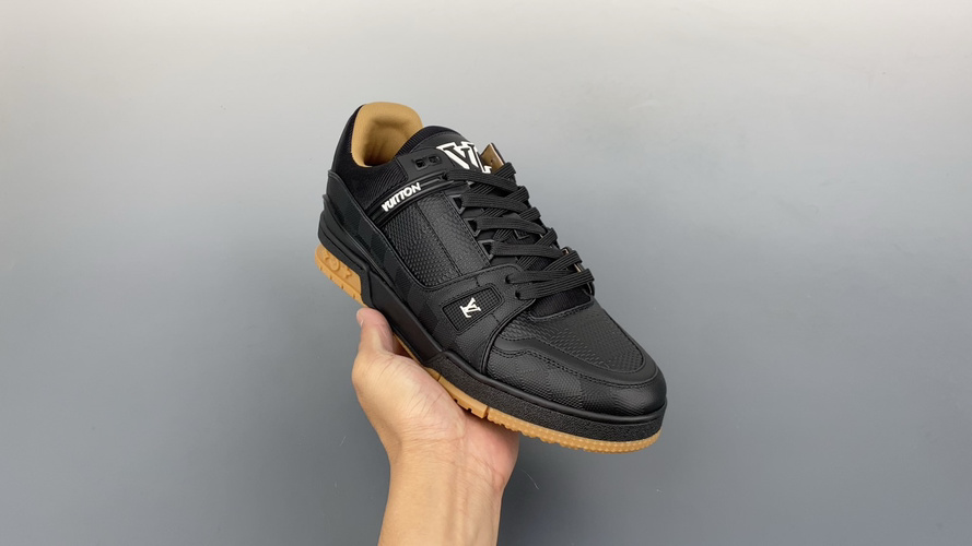 Louis Vuitton Trainer Black Leather Low-Top Sneakers - Casual & Stylish 5 Louis Vuitton Trainer Black Leather Low-Top Sneakers - Casual & Stylish