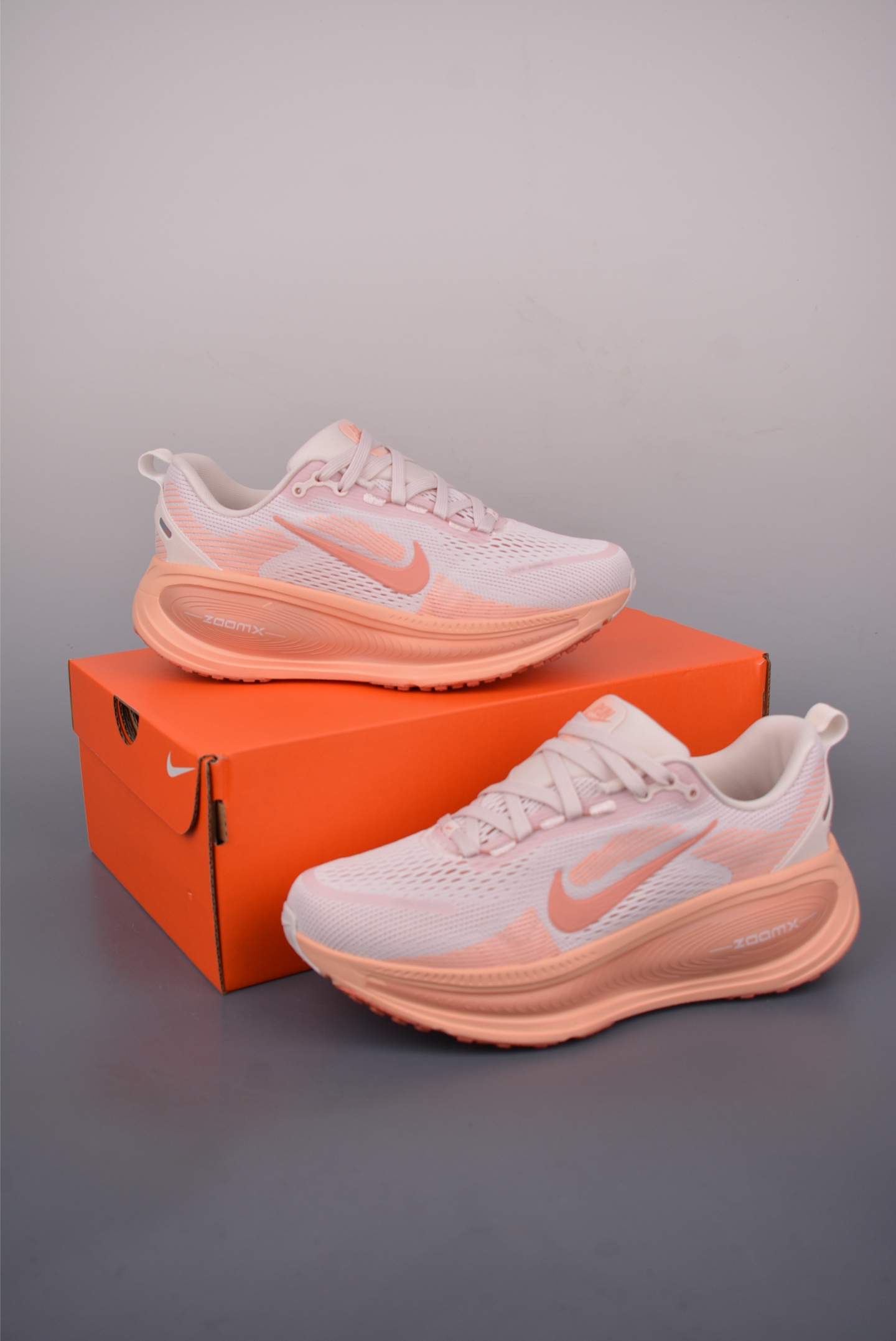 Nike Air Zoom Vomero 18 Running Shoes - Advanced Cushioning & Comfort 5 i1750883405632 4413 0 4