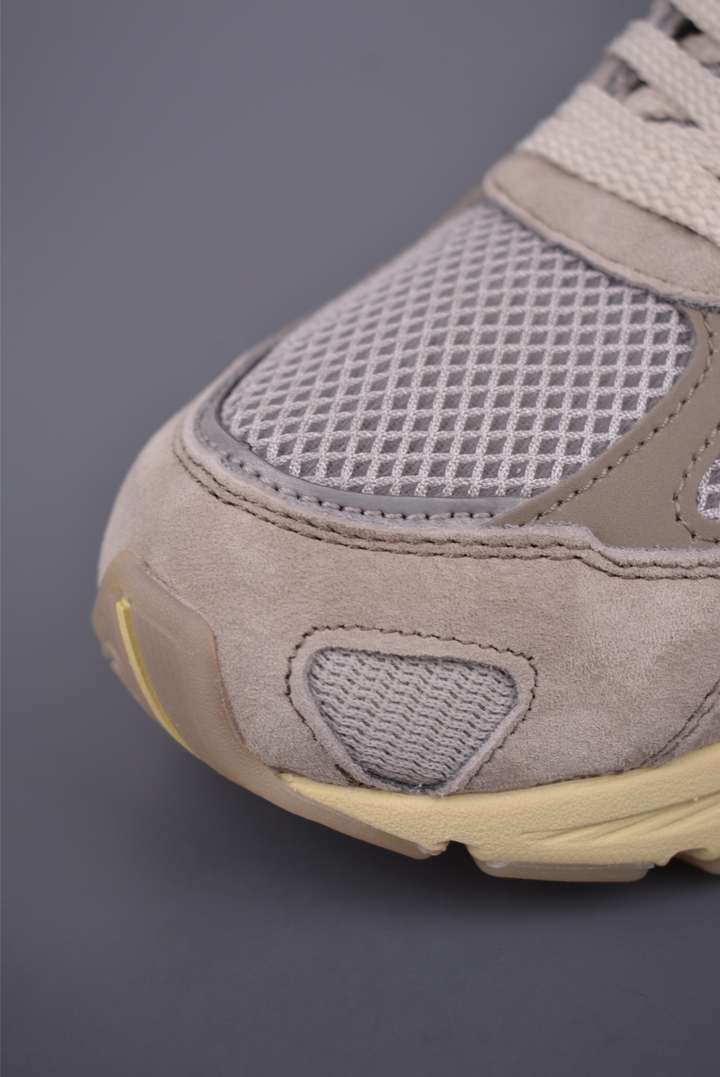 New Balance 2010 Series Classic Retro Sneakers - Grey Suede and Nylon 6 i1750883438615 6865 0 5
