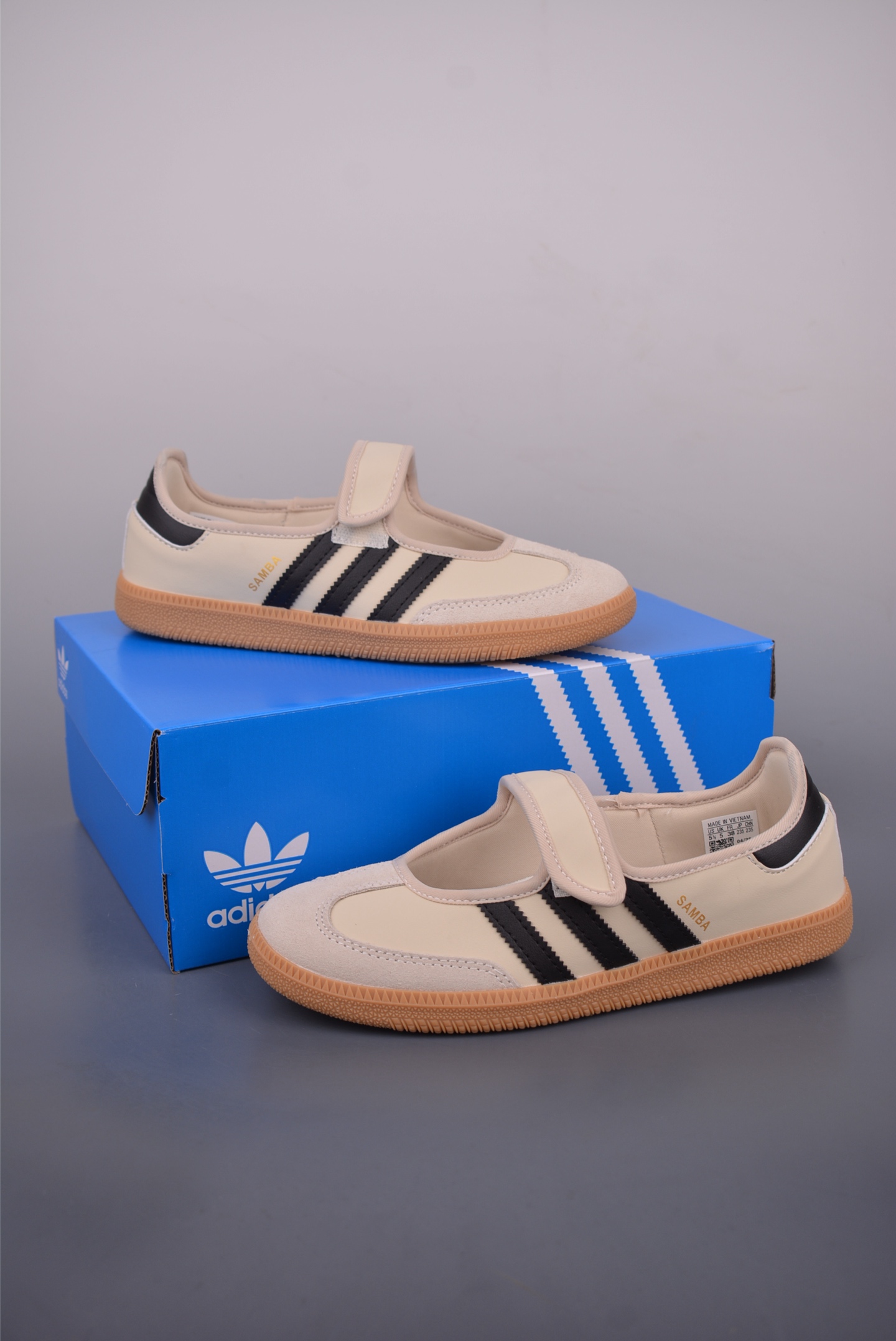 Adidas Samba Jane W Mary Jane Shoes - Iconic Style and Modern Comfort 5 i1750883578395 3759 0 4