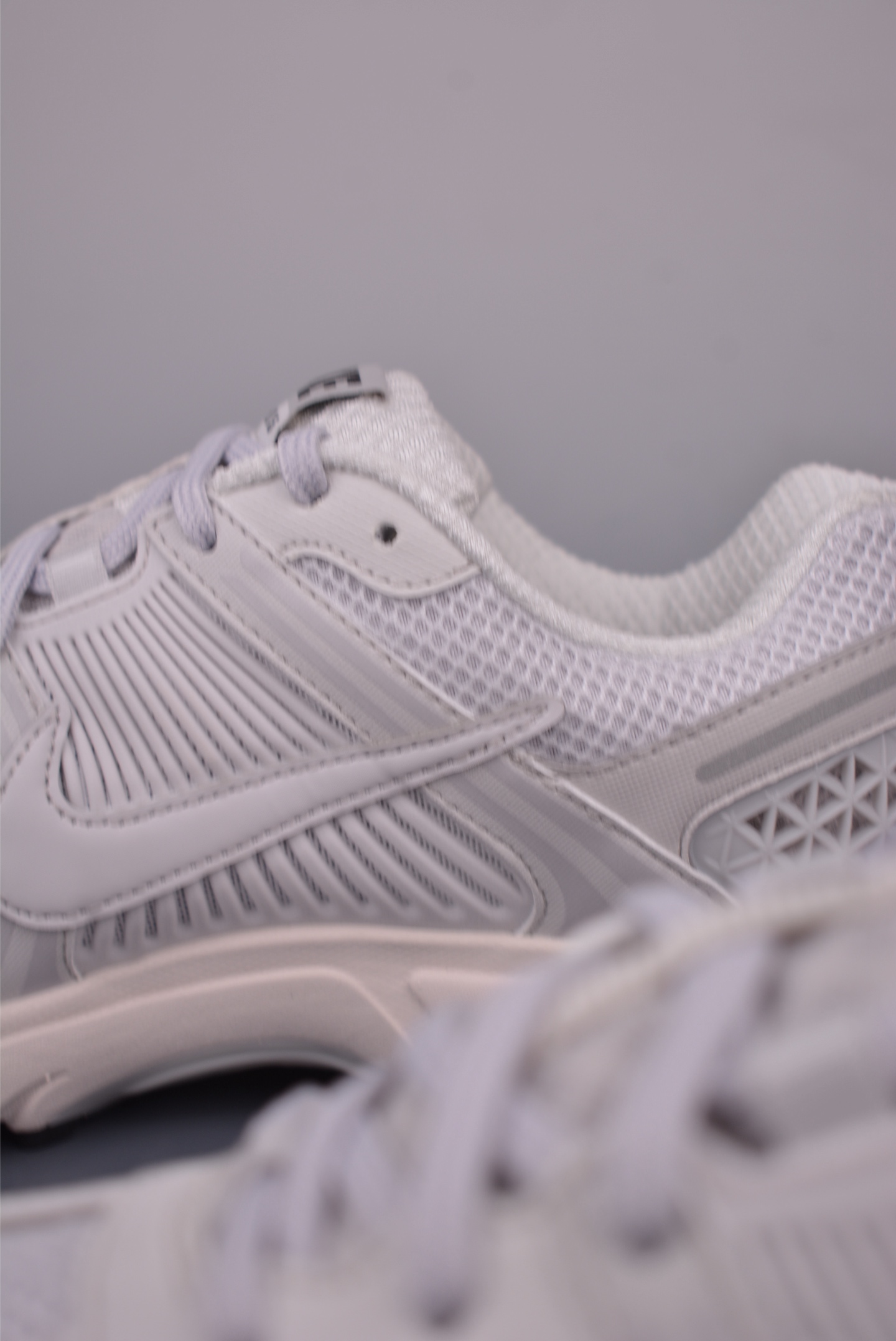Nike Zoom Vomero 5 Mesh Breathable Casual Shoes DV1358-001 9 i1750884376849 7017 0 7