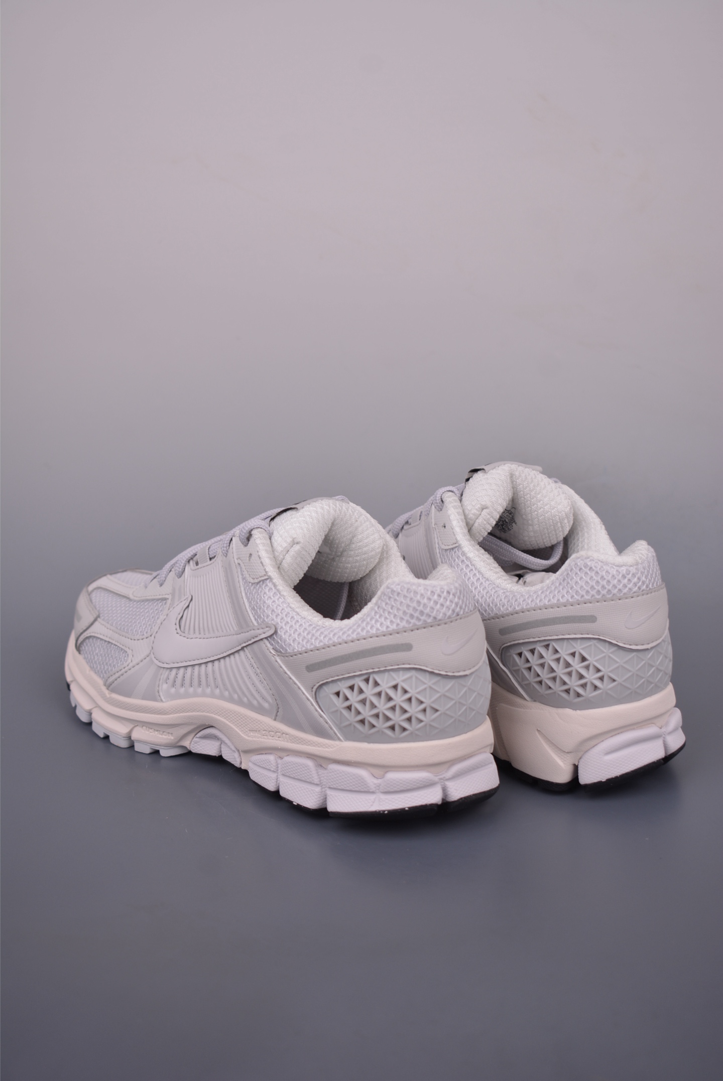 Nike Zoom Vomero 5 Mesh Breathable Casual Shoes DV1358-001 3 i1750884376870 9448 0 1