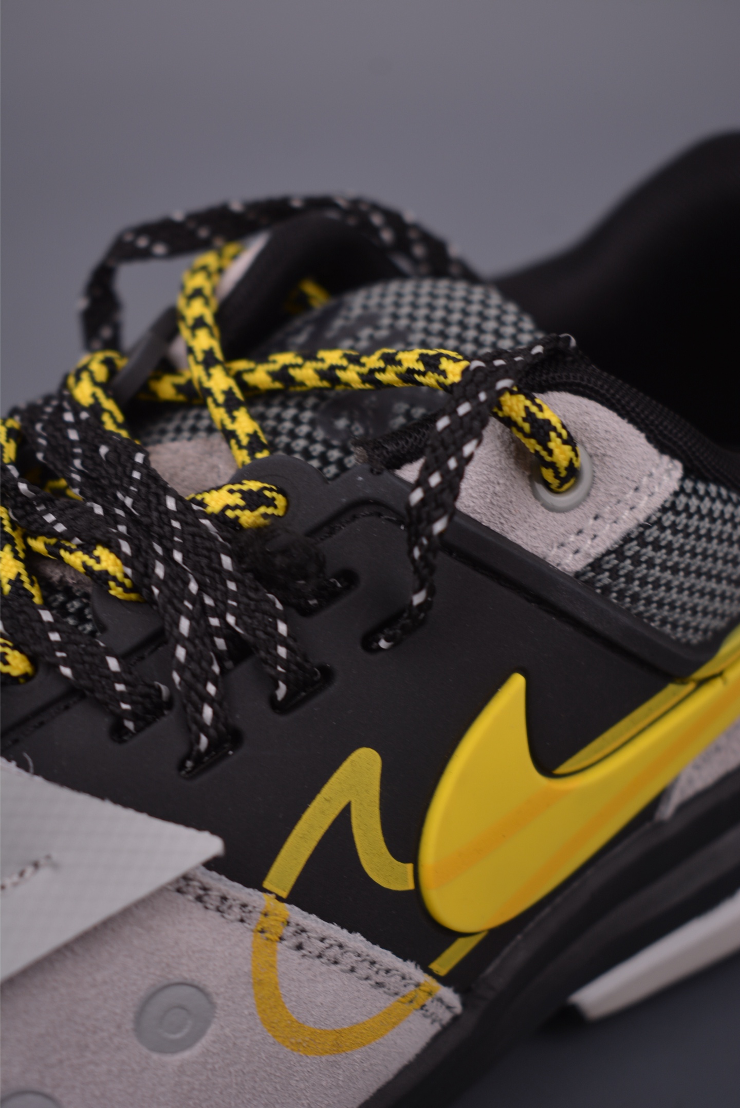 Sacai x Nike Zegamadome SP Collab Sneakers - Performance & Style Combined 7 i1750884422810 667 0 6