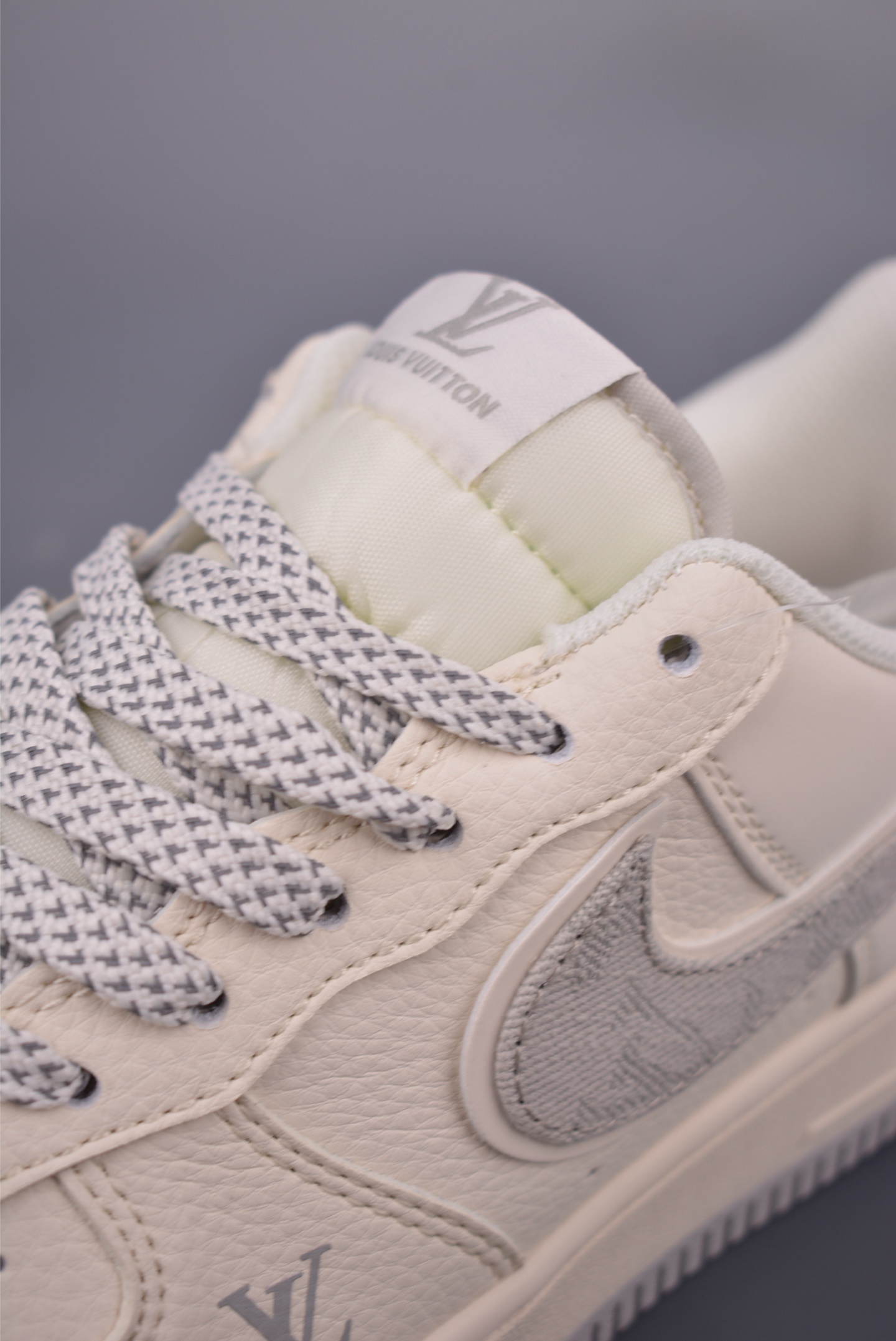 Nike Air Force 1 Low Louis Vuitton Collab - Premium Edition Sneakers 8 i1750884628432 1696 0 6