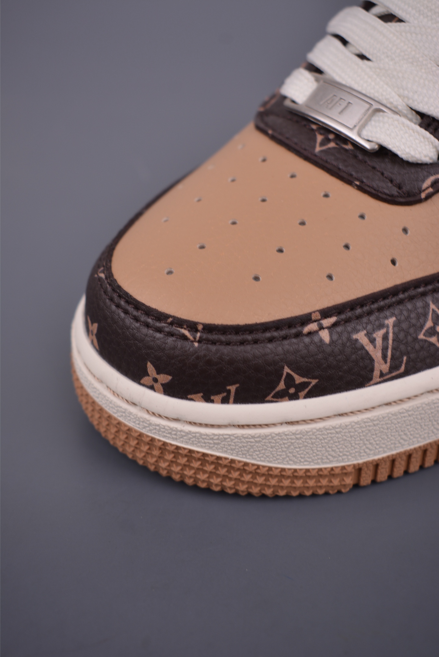 Nike Air Force 1 Low Louis Vuitton Sneakers - Fashionable and Comfortable 7 i1750884677937 5425 0 5
