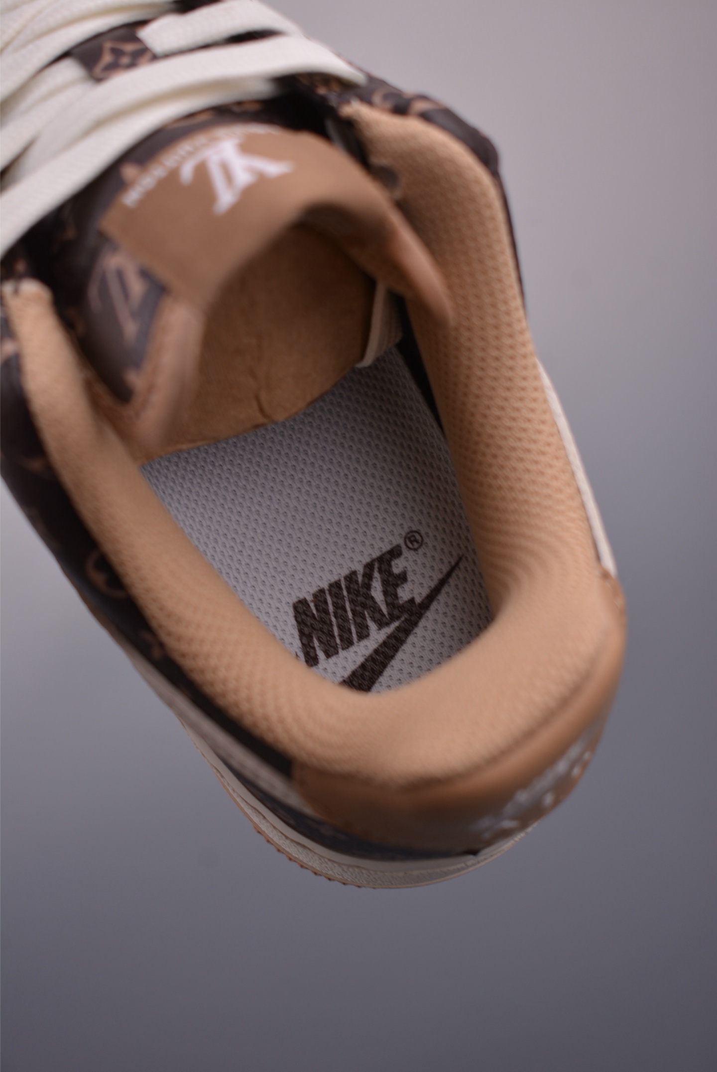 Nike Air Force 1 Low Louis Vuitton Sneakers - Fashionable and Comfortable 10 i1750884677968 869 0 8