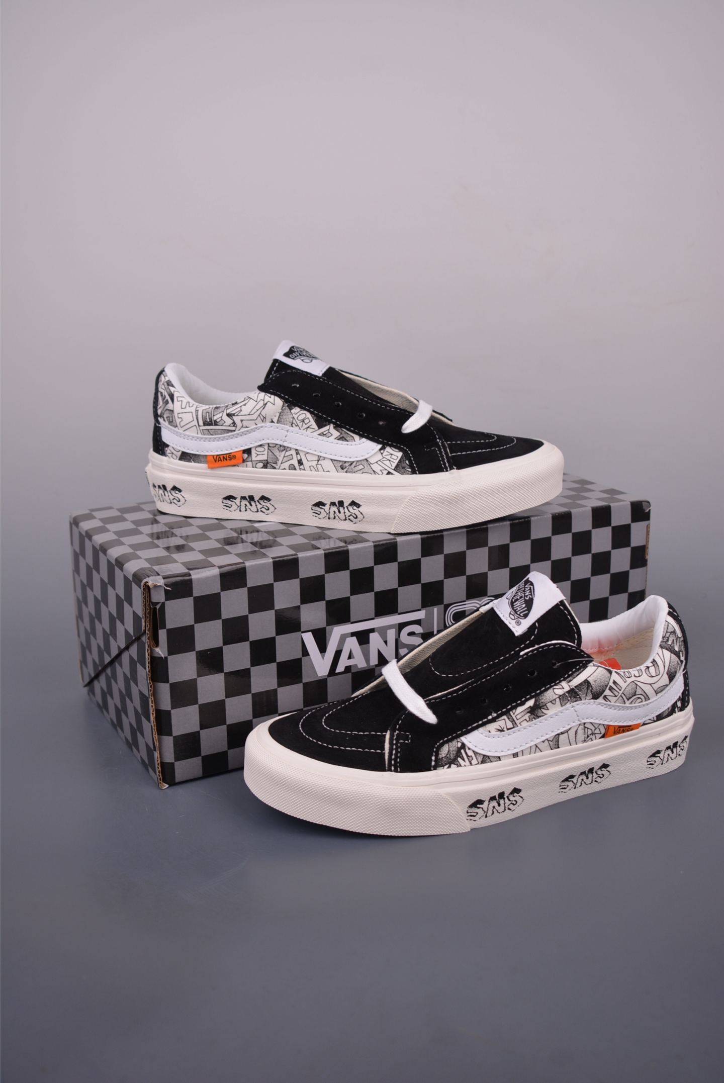 Vans Sk8-Low x SNS Black and White Graffiti Sneakers - Venice Beach Theme 5 i1750884791758 1956 0 4