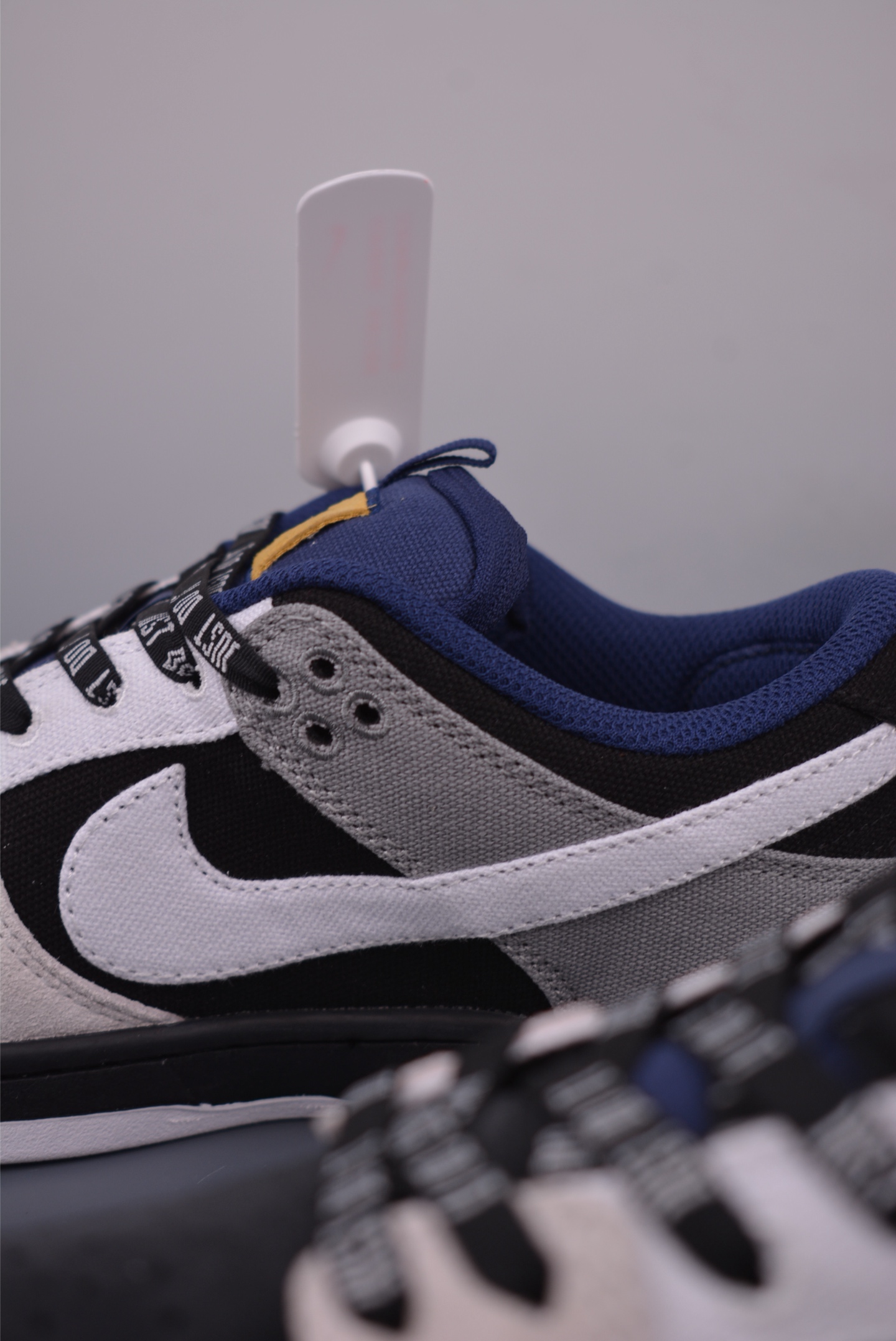 Nike SB Dunk Low Blue Grey Canvas - Premium Quality, Comfortable Fit 8 i1750884848575 8108 0 7