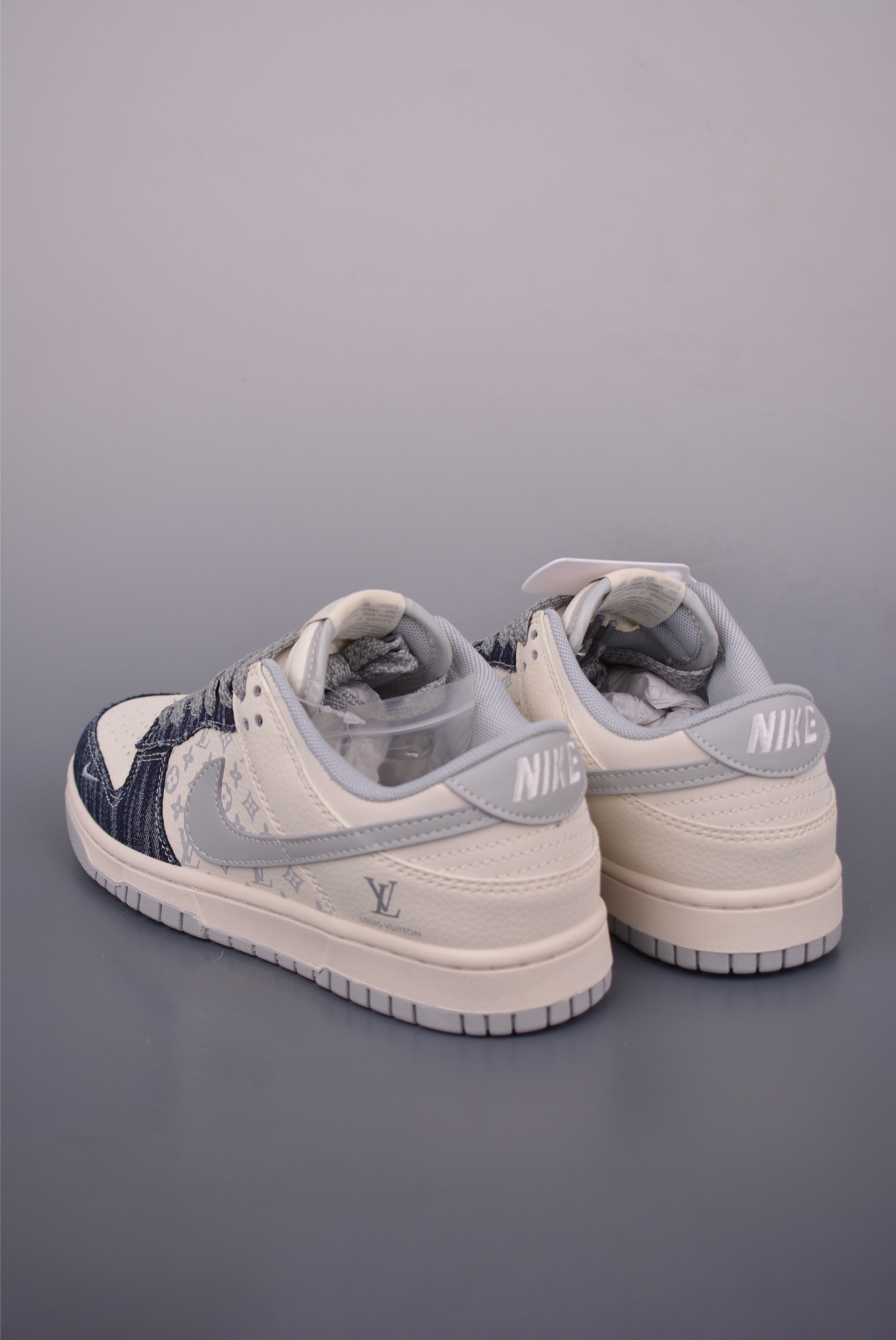 Nike SB Dunk Low Louis Vuitton Edition Premium Quality Sneakers 3 i1750885083074 9025 0 1