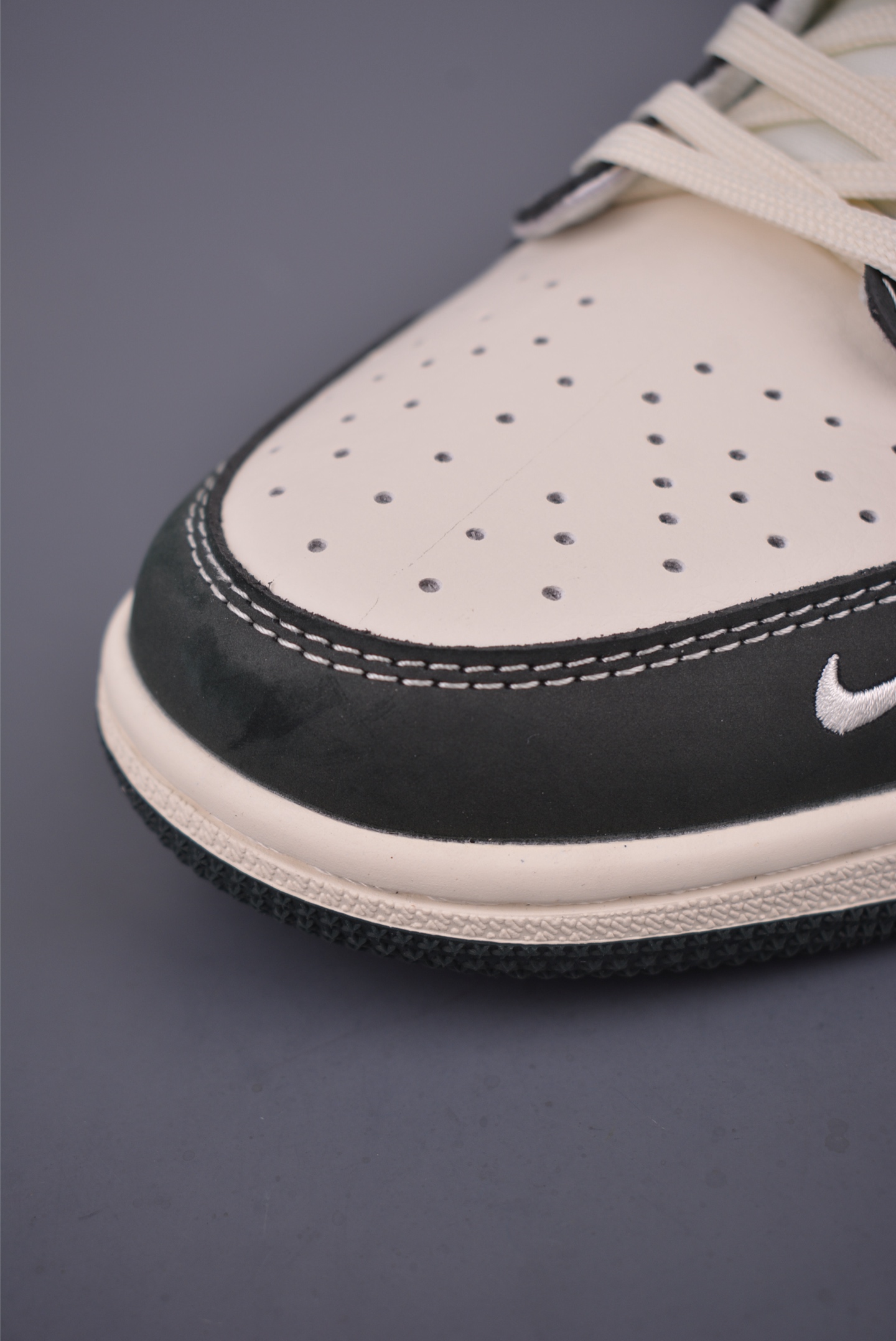 Fragment x Travis Scott x Dior Air Jordan 1 Low Sneaker - Limited Edition 6 i1750885243434 6368 0 5