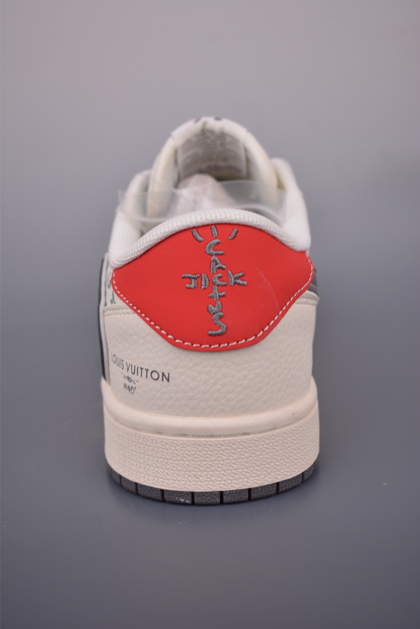 Fragment x Travis Scott x Louis Vuitton Air Jordan 1 Low Sneakers 4 i1750885289046 5443 0 3