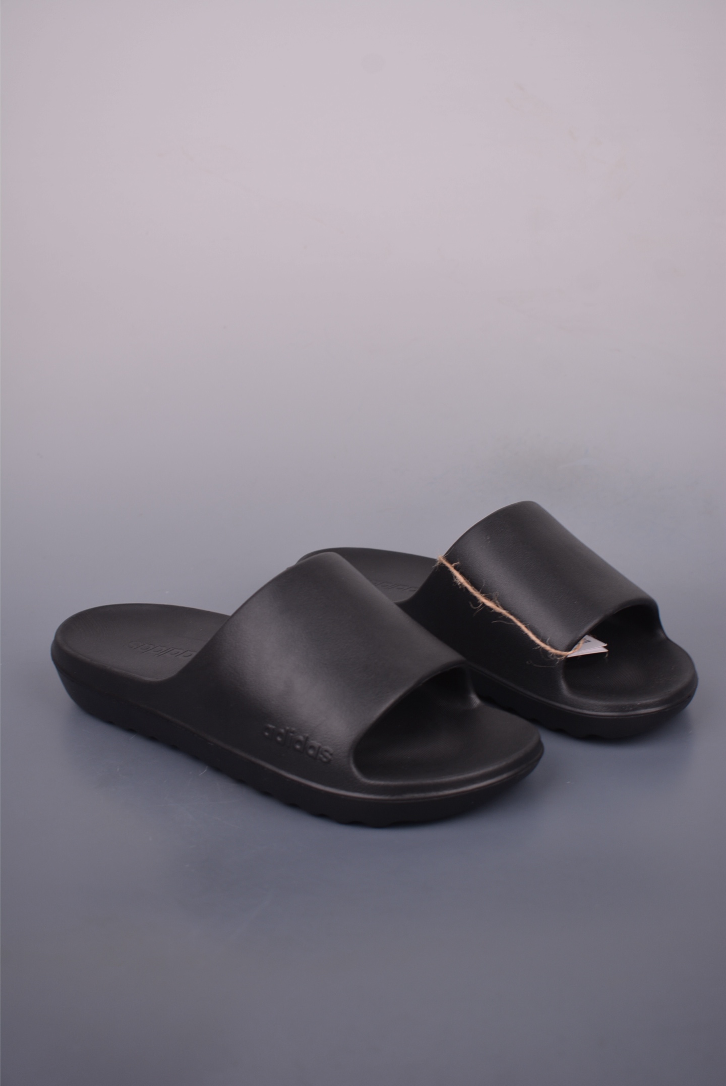 Adidas Adilette Lumia Slides - Comfortable, Stylish, and Eco-Friendly 3 i1750885934656 1940 0 1