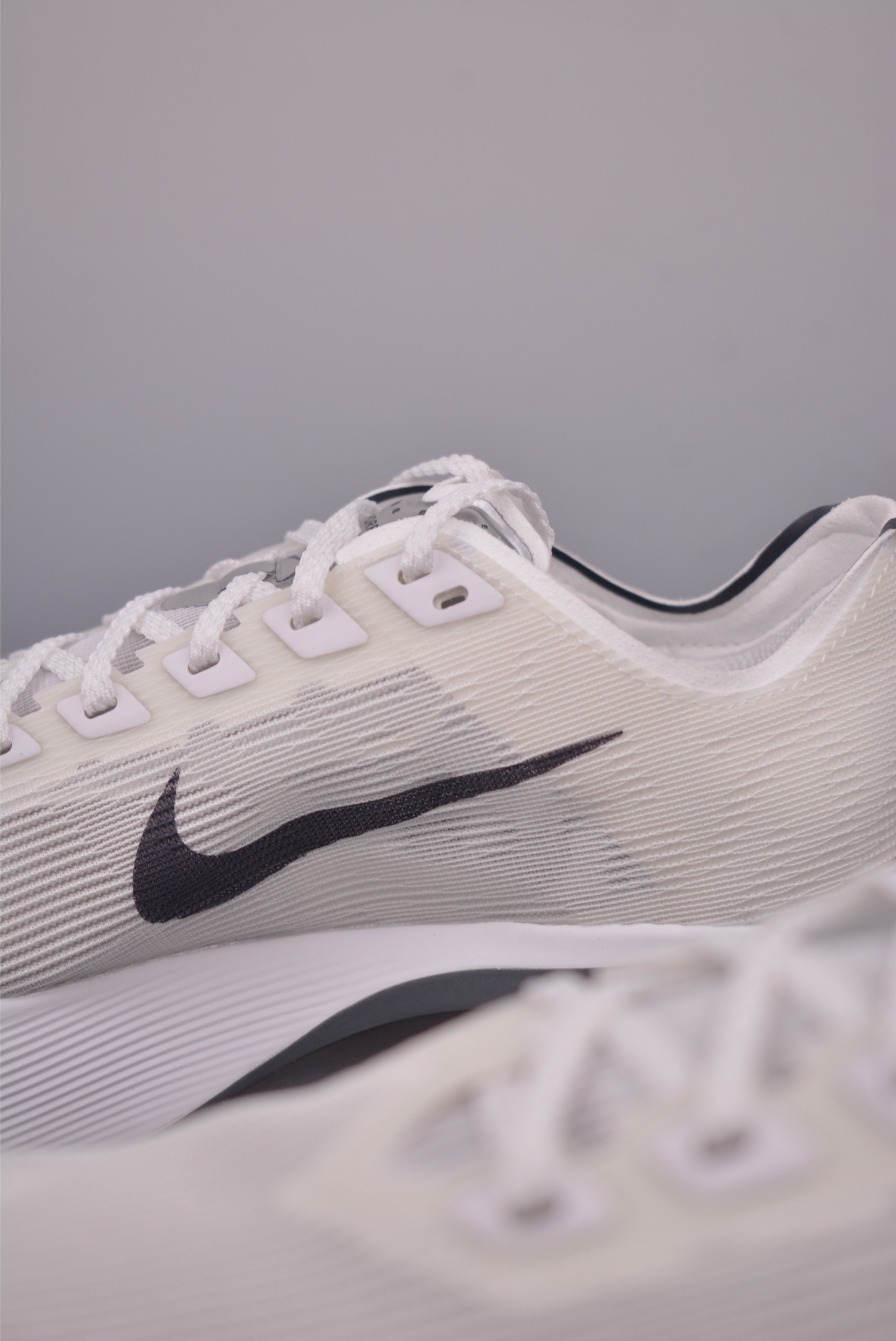 Nike ZoomX Vaporfly NEXT% Marathon Running Shoes - Shock Absorption 9 i1750969904904 4392 0 7