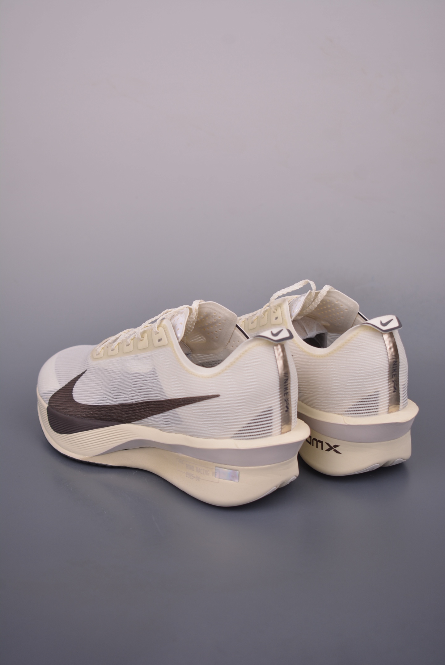 Nike ZoomX Vaporfly NEXT% Marathon Running Shoes - Enhanced Cushioning 3 i1750969957582 9358 0 1