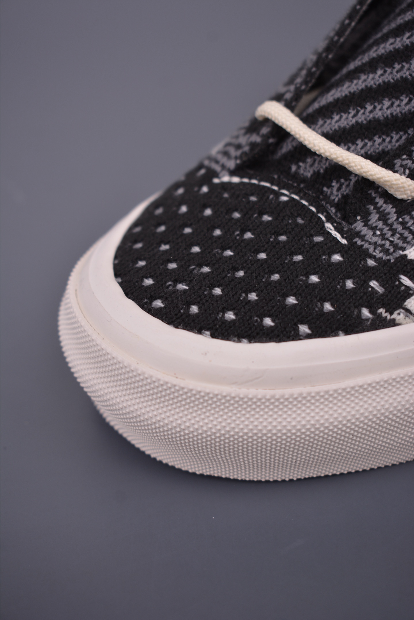 Vans Old Skool 36 EK Woven Sneakers - Premium Comfort & Style 6 i1750970339205 4004 0 5