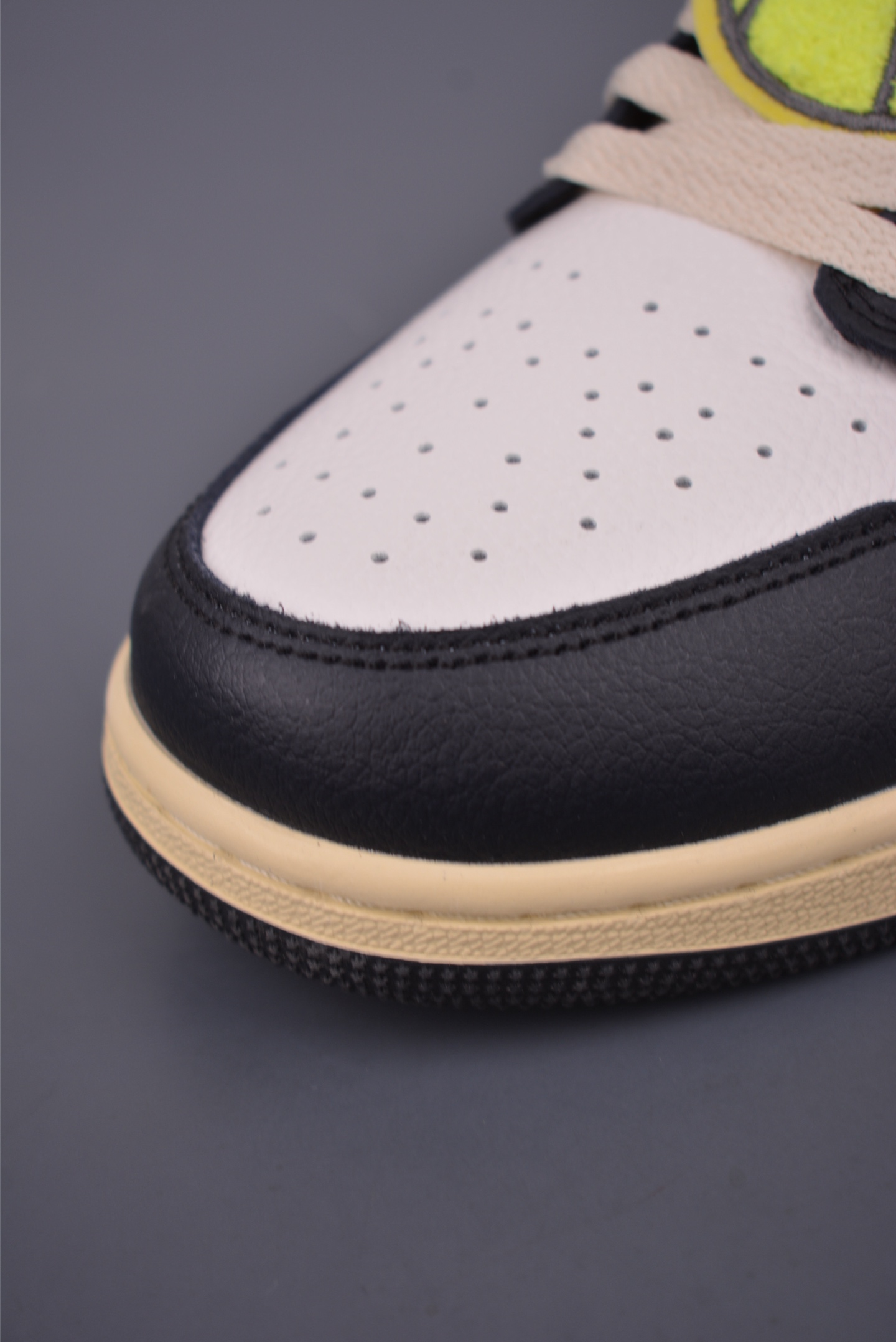 Air Jordan 1 Low '85th Anniversary' Limited Edition Casual Sneakers 7 i1750971402560 2514 0 5