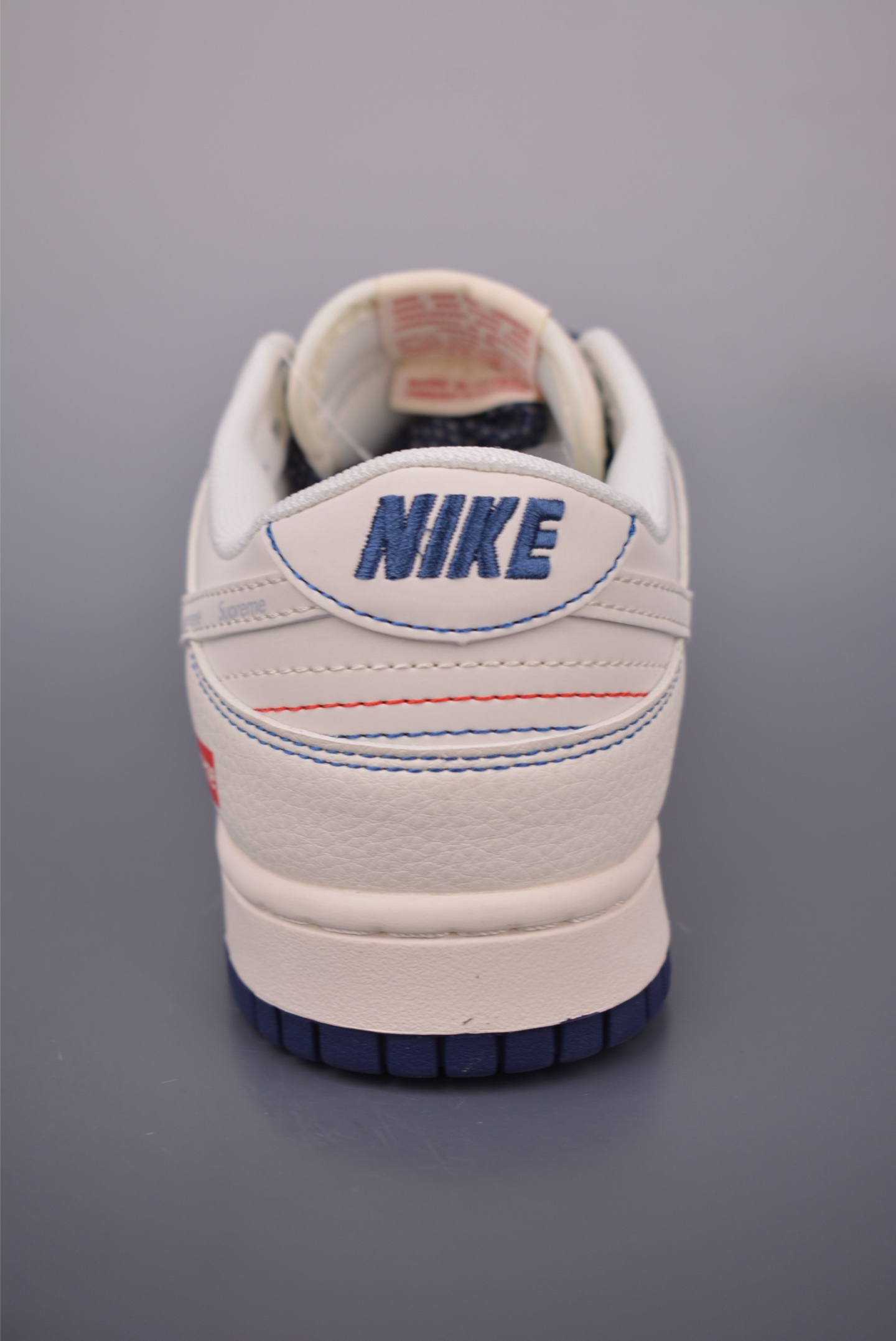 Nike SB Dunk Low Supreme Collab: Premium Comfort and Style 4 i1750971940434 7944 0 3