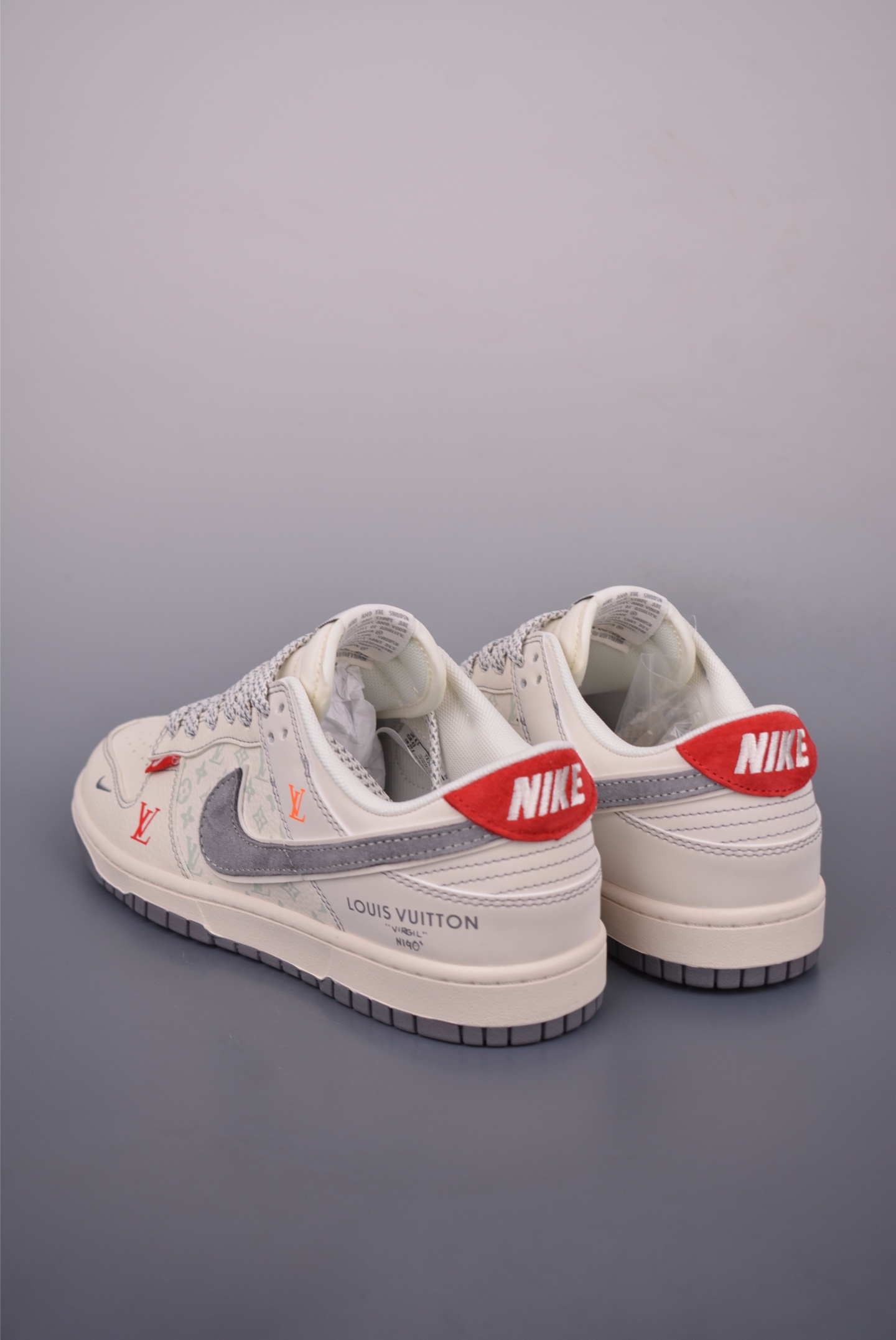 Nike SB Dunk Low Louis Vuitton Collab Premium Leather Sneakers 2 i1750972062118 6875 0 1