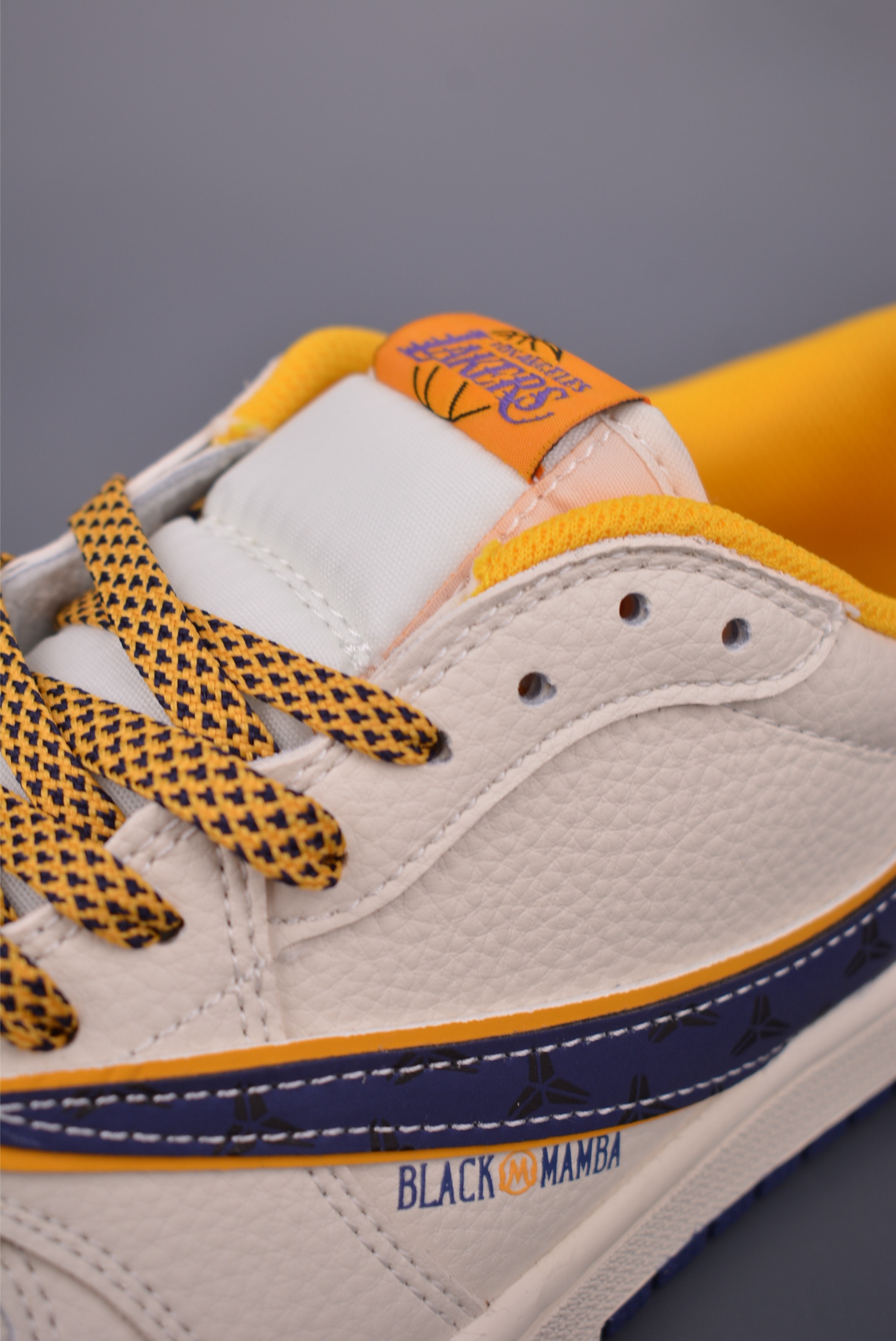 Nike Air Jordan 1 Low Lakers, Off White/Navy/Yellow, Men's Shoes 8 i1750972204322 7428 0 6