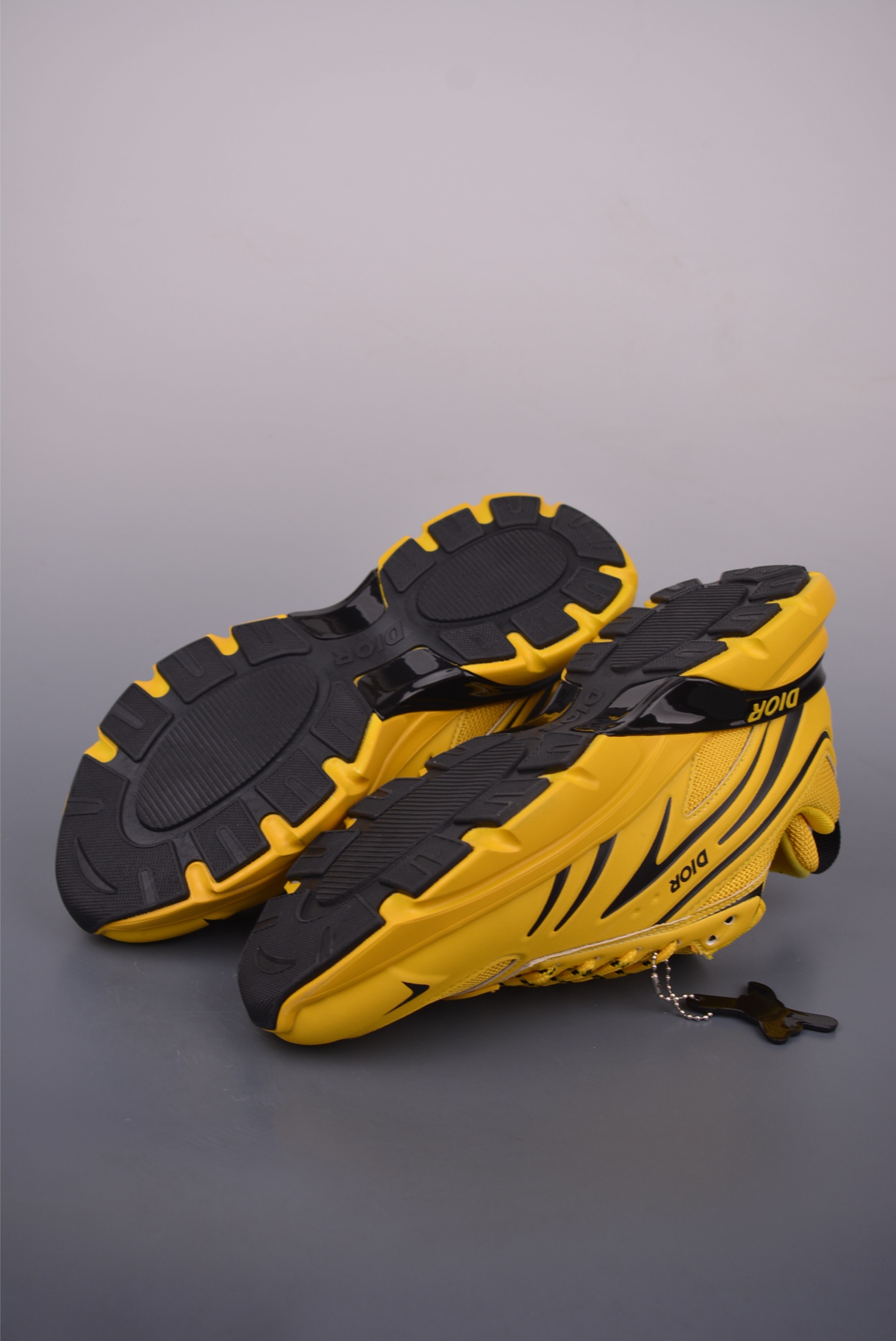 260 迪奥 Dior B44 Blade 联名款 B44系列休闲 运动鞋 老爹鞋-Chinese UA Cheap High Quatity Brand Clothes Bags handbags Sneakers wholesale wholesaler seller from China Factory suppliers Fashion Clothing Shoes best Quality Beautiful Price 260 迪奥 Dior B44 Blade 联名款 B44系列休闲 运动鞋 老爹鞋