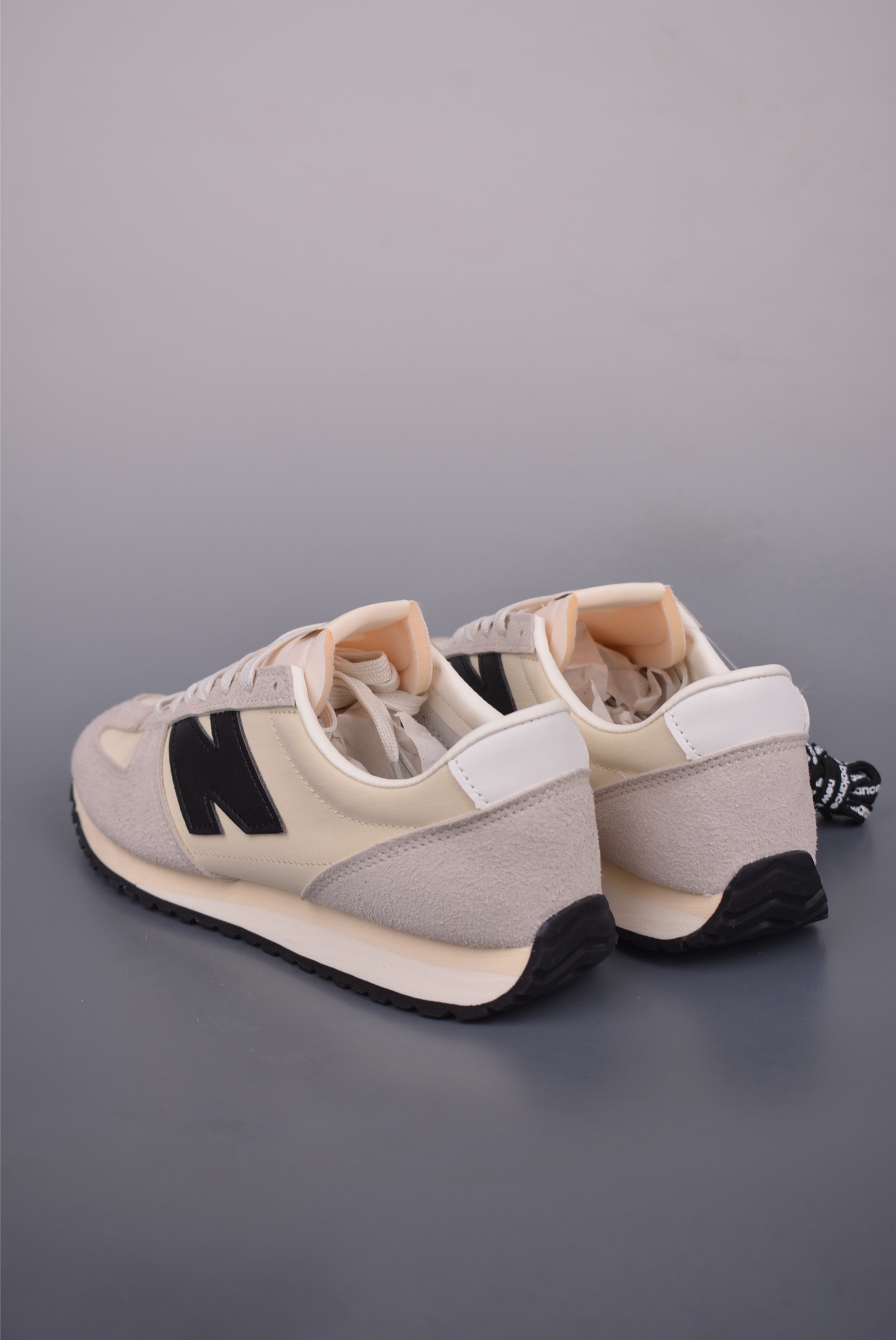 New Balance 471 Retro Sneakers - Stylish Comfort for Everyday Wear 3 i1751059417639 7180 0 1