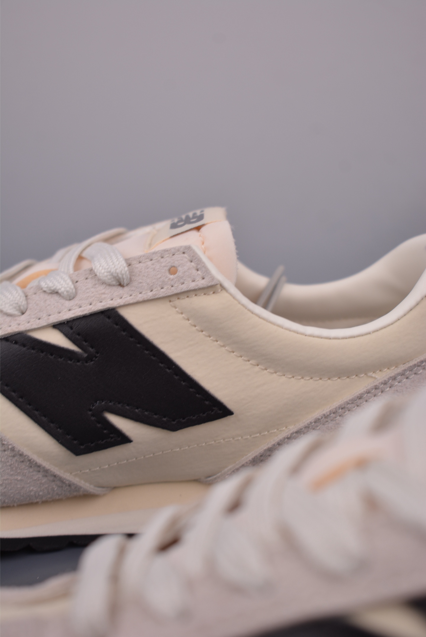New Balance 471 Retro Sneakers - Stylish Comfort for Everyday Wear 9 i1751059418981 3159 0 7
