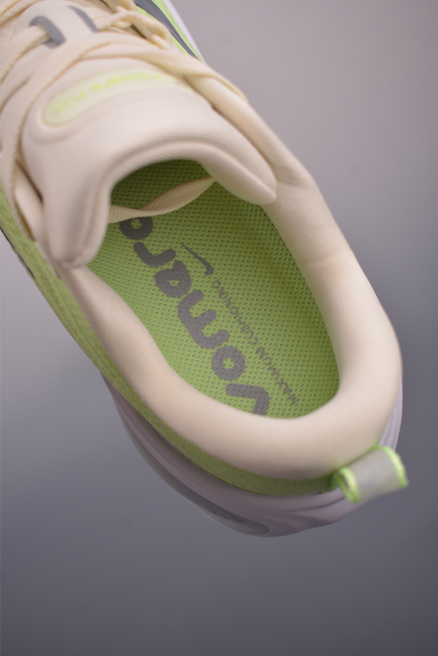 200 Nike REACTX PEGASUS Plus 纯原版本 飞马跑步鞋 HV8150-103