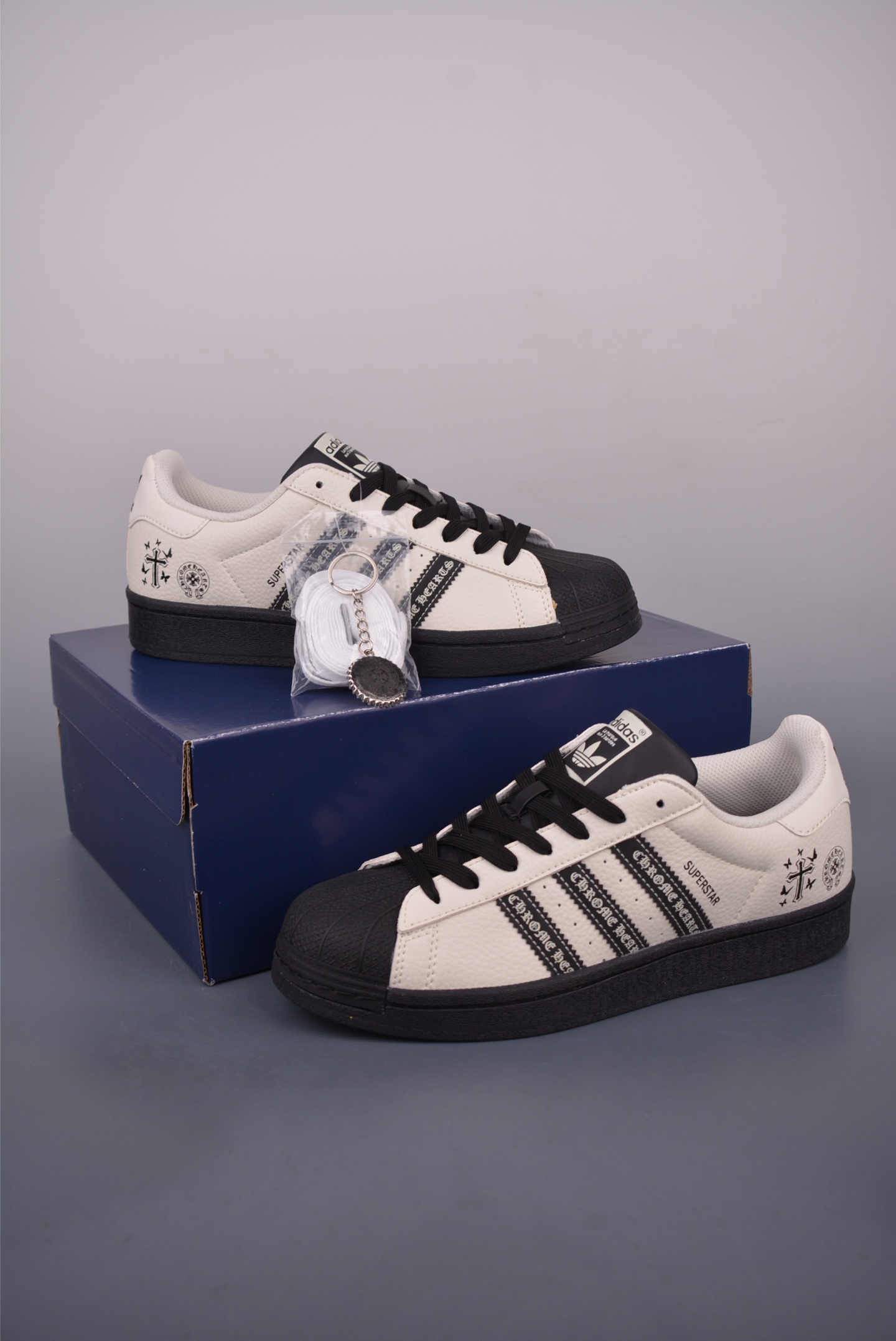Adidas Originals Superstar Kaws Sesame Street Black - Authentic Collaboration 4 i1751060508365 1335 0 2