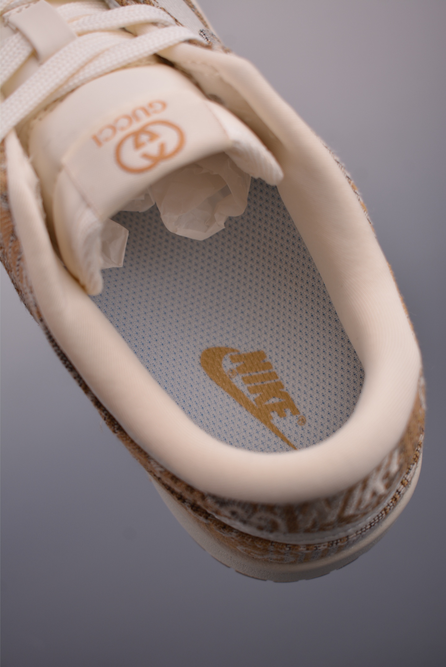 Nike SB Dunk Low Gucci Cream Sneakers Designer Shoes - Limited Edition 9 i1751060870697 7767 0 8
