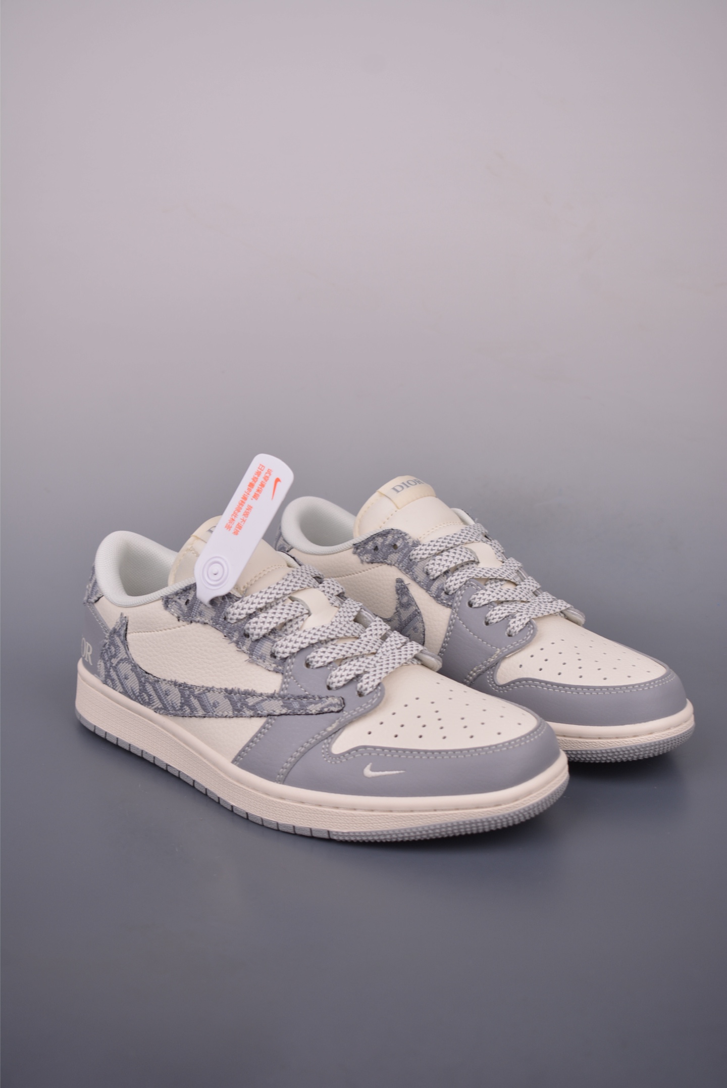 Fragment x Travis Scott x Dior Air Jordan 1 Low Sneakers - Limited Edition 1 i1751060916440 2742 0 0