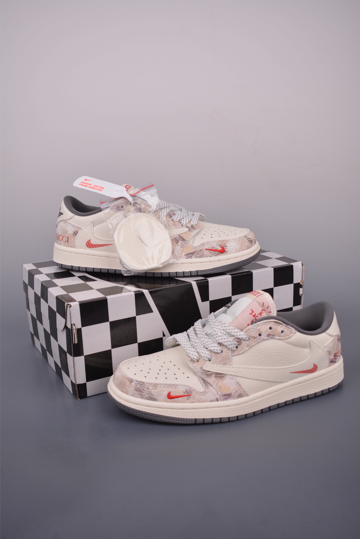 260 Fragment x Travis Scott x Gucci Air Jordan 1 Low 三方联名倒钩 XB197933