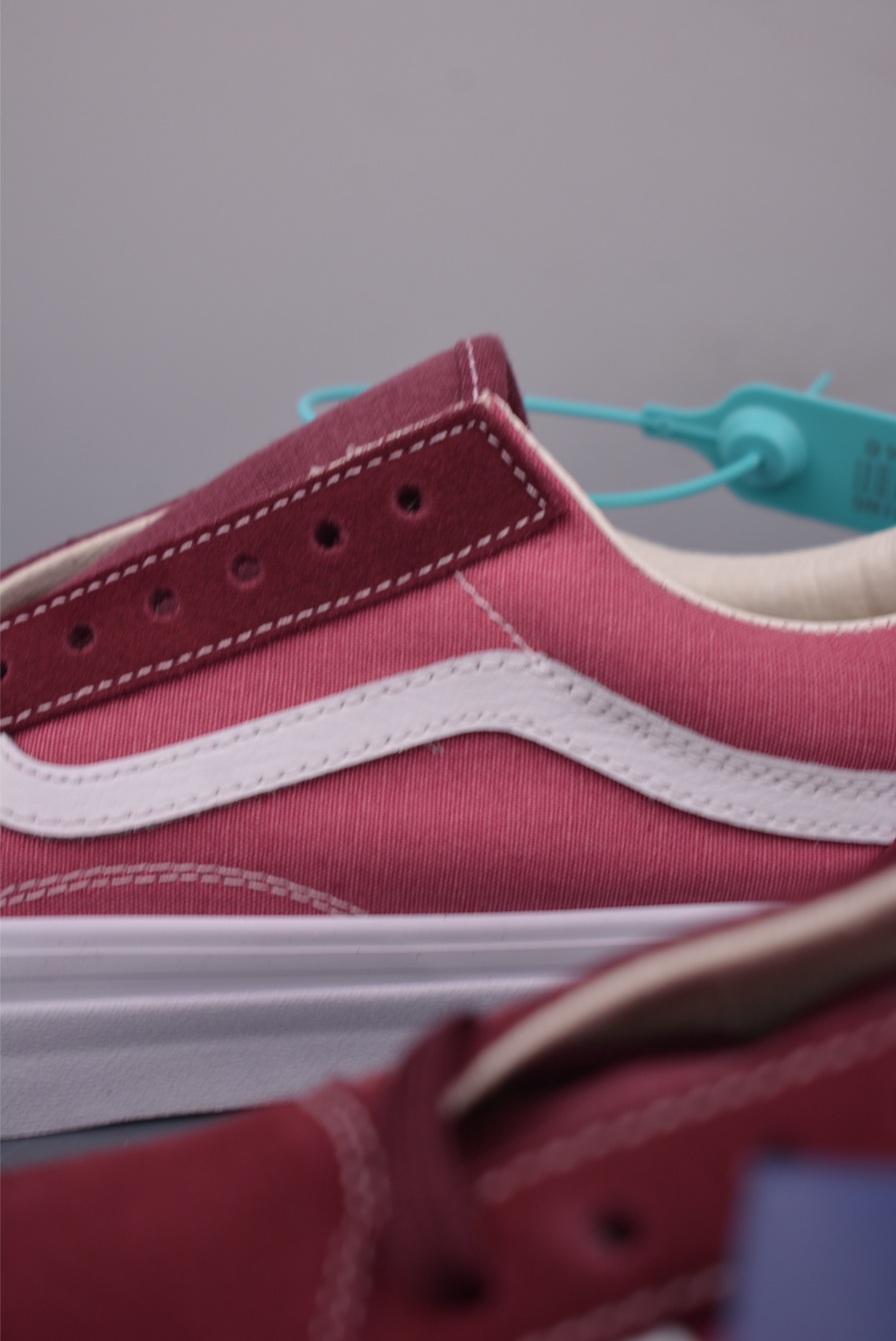Vans Premium Old Skool Sneakers, Comfortable and Stylish, Size 35-44 8 i1751061030250 5813 0 7