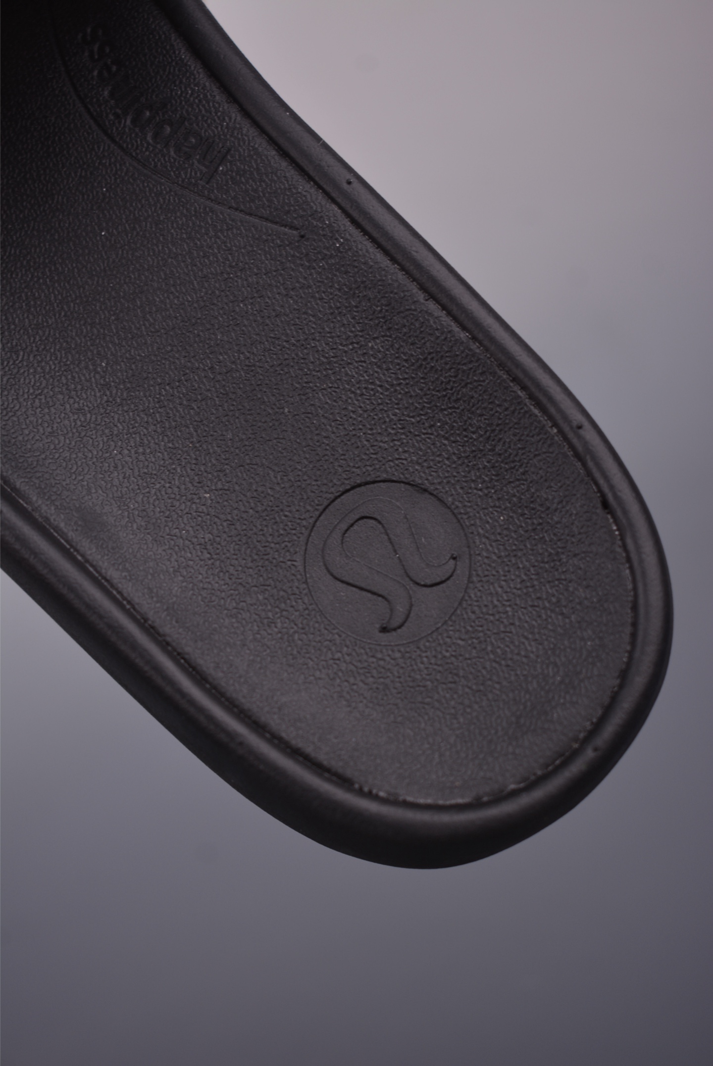 Lululemon Restfeel Slide: Lightweight, Comfortable, and Anti-Slip Sandal 8 i1751063463117 8762 0 6