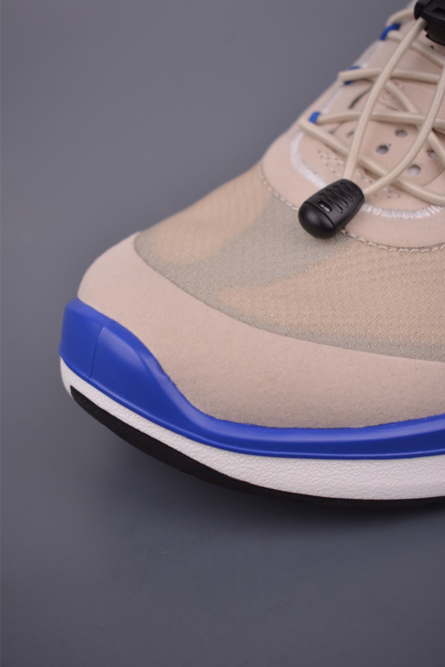 Ecco Men's 2025 Lightweight Leather Sneakers - Stylish, Comfortable, and Durable 6 i1751063568355 1129 0 5