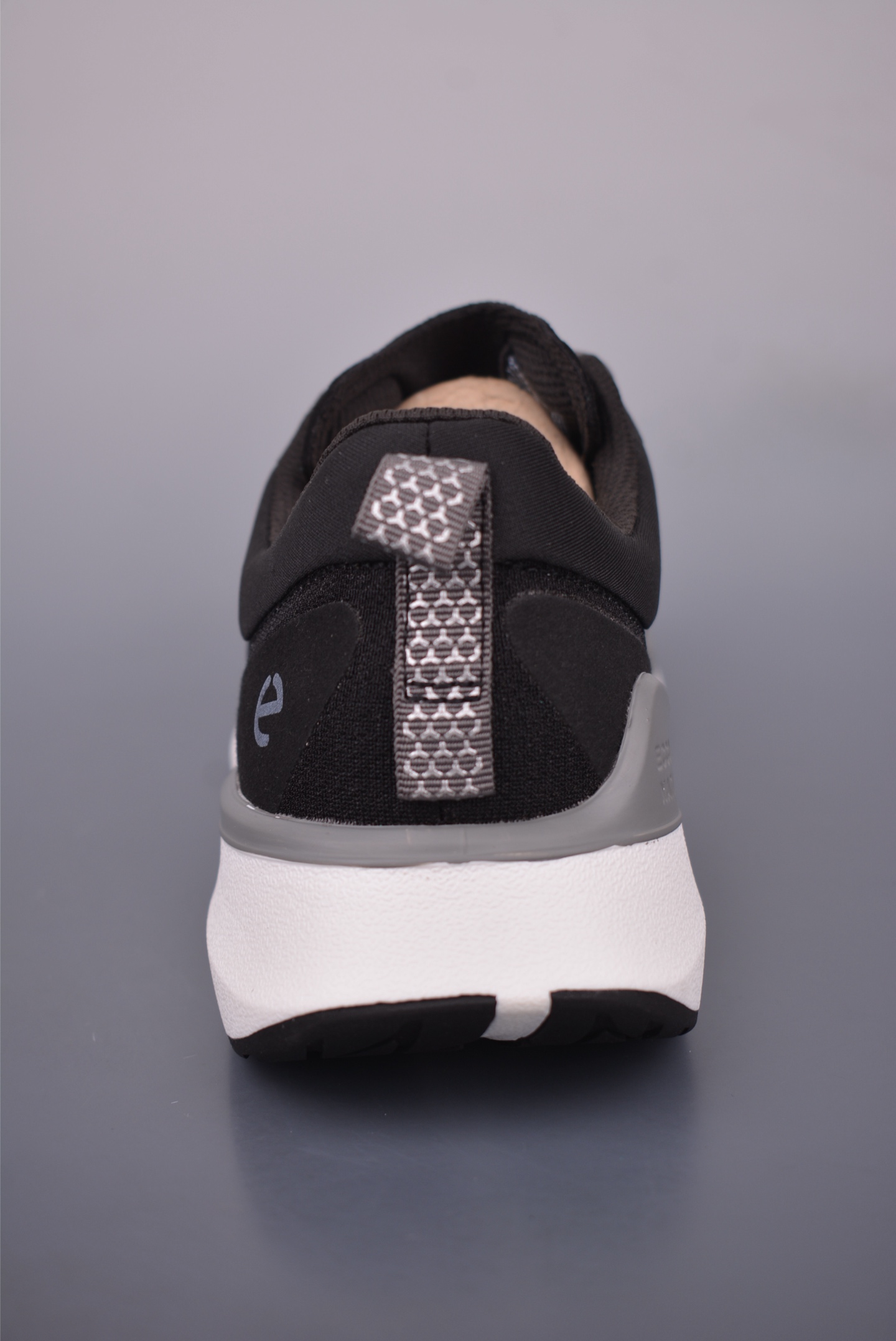 280 Ecco爱步男鞋2025年新款 拼接板鞋拼色 830874