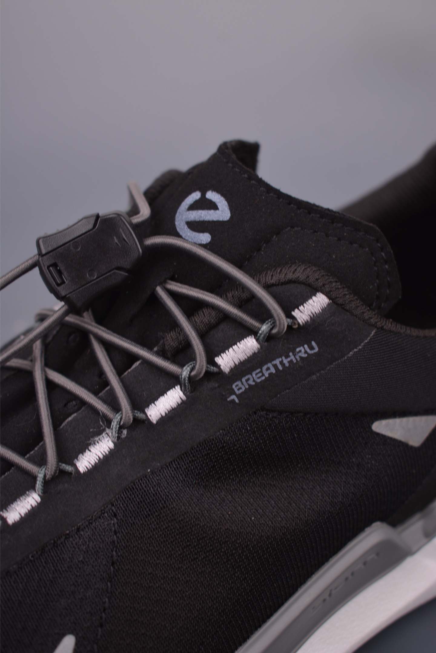 280 Ecco爱步男鞋2025年新款 拼接板鞋拼色 830874