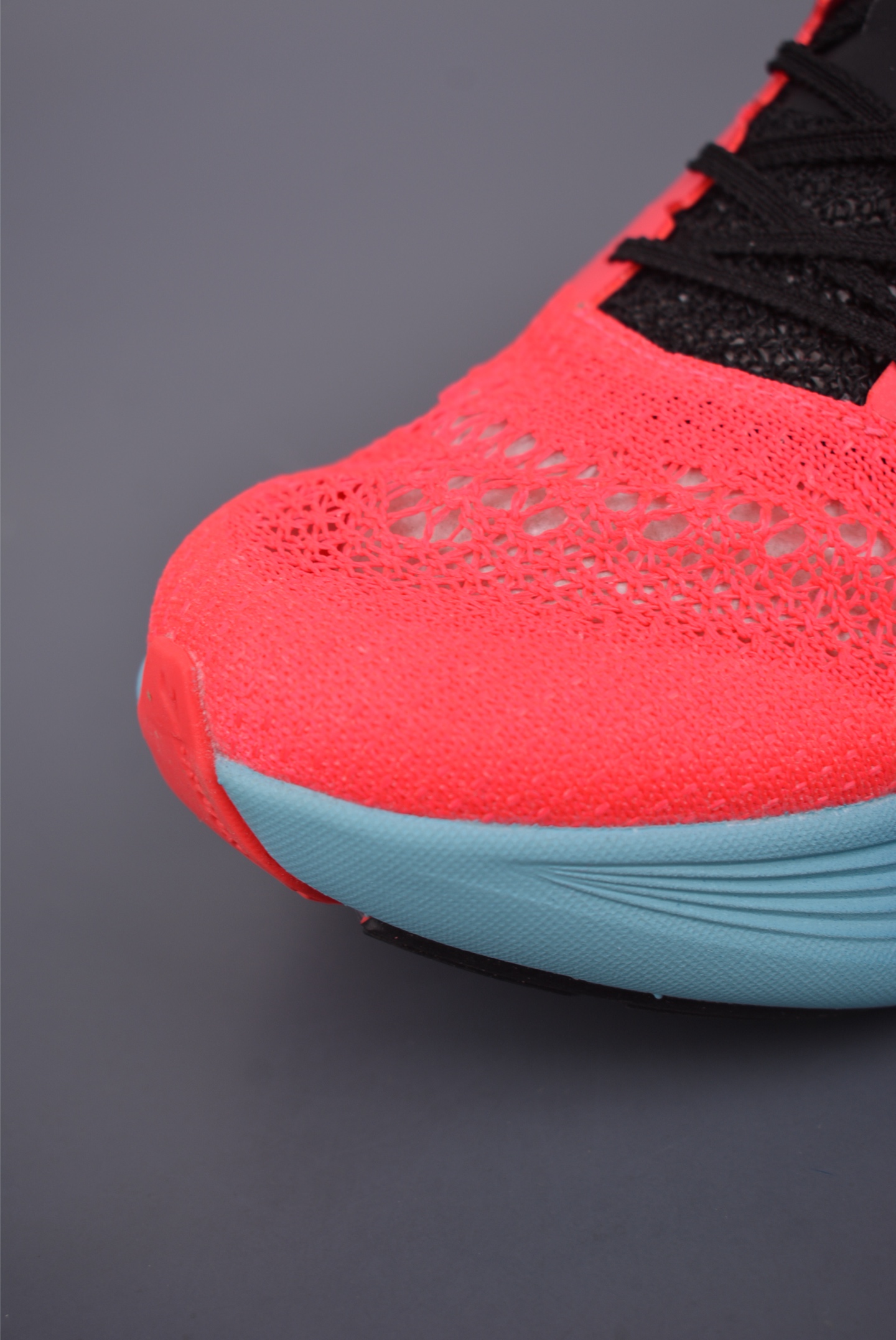 Brooks Hyperion Elite 4: Ultra-Light, Breathable Running Shoes for Peak Performance 7 i1751143977557 3616 0 5