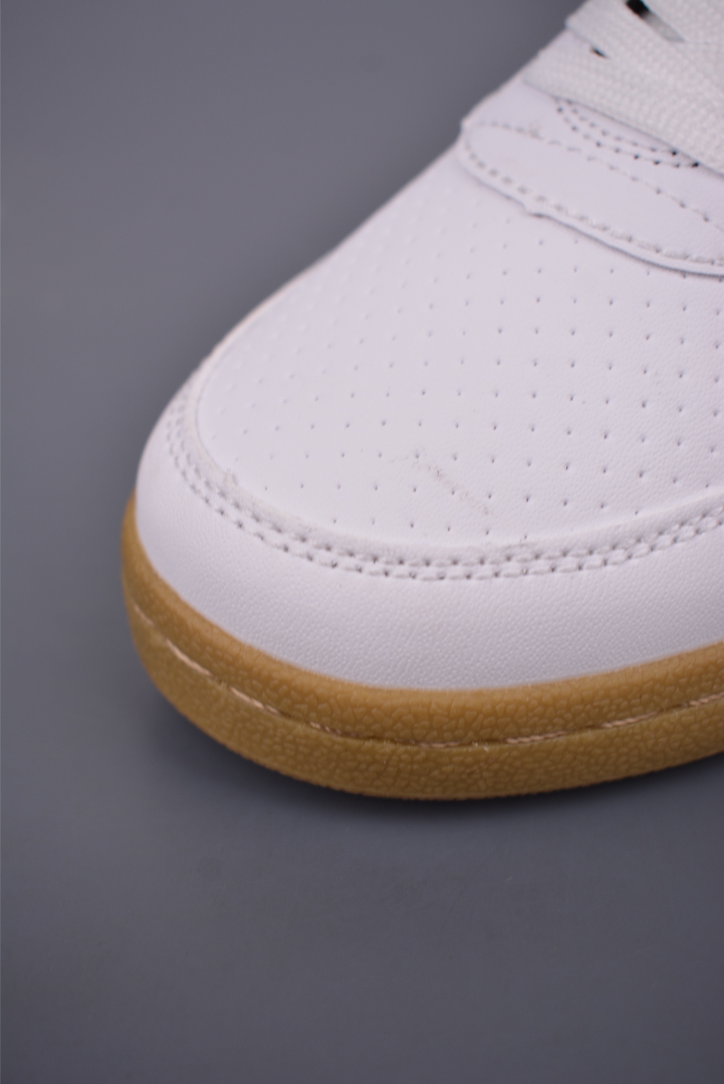 Nike Field General 82: Retro Style, Comfortable, and Versatile Sneakers 7 i1751144055079 1467 0 5