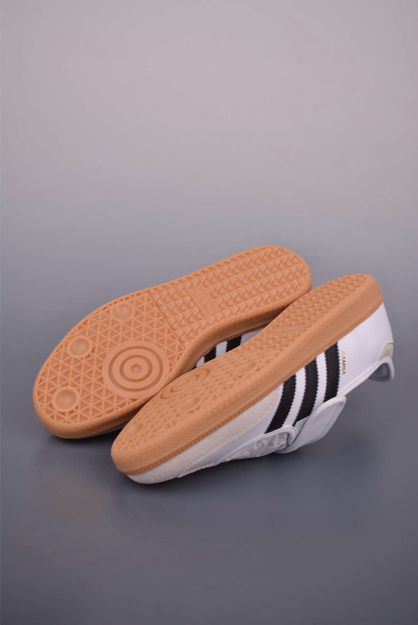 Adidas Samba Jane W, Women's Mary Jane Sneakers, Leather Upper, Casual Style 4 i1751144609650 3014 0 2