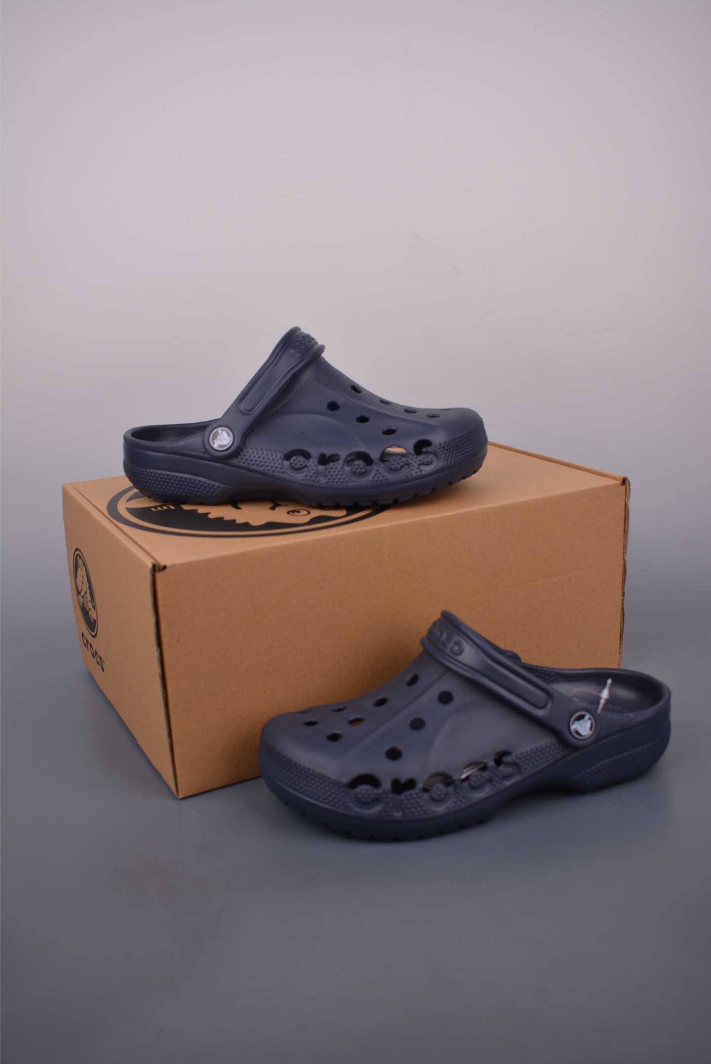 Crocs Classic Clog | Lightweight & Comfortable Slip On Water Shoe for Men, Women 5 i1751145215993 3428 0 4