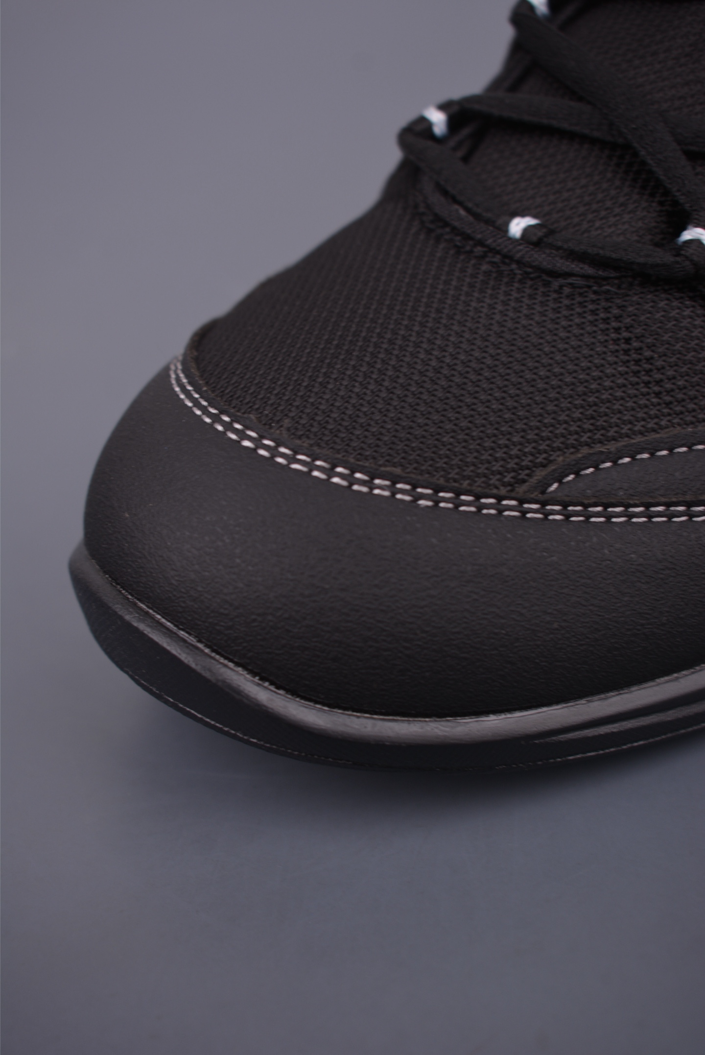 ECCO Men's Lightweight Leather Sneakers - Stylish Comfort for Everyday Wear 6 i1751148523039 6781 0 5