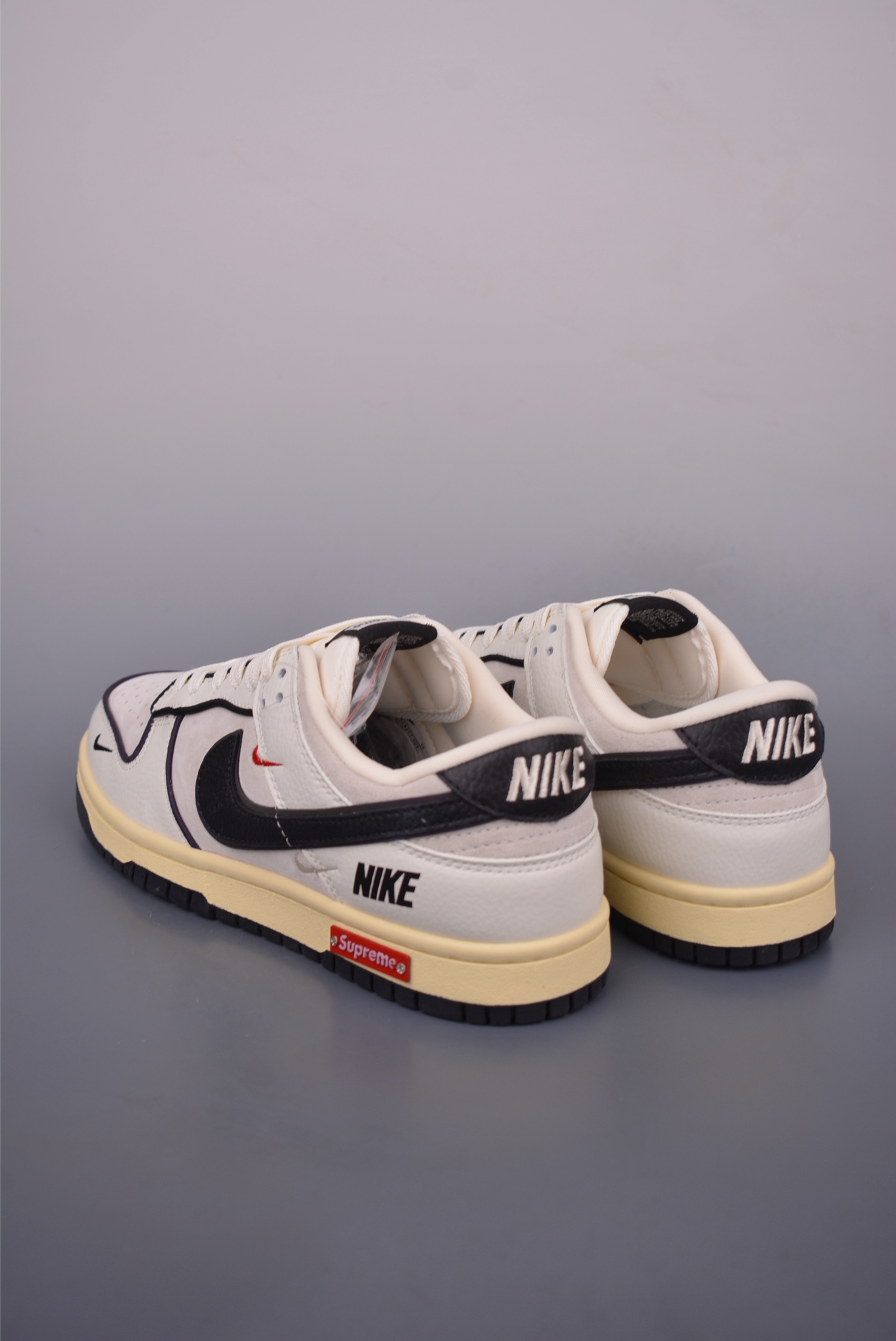 Nike SB Dunk Low Supreme Collab Cream White Sneakers Premium Quality & Comfort 2 i1751149506033 3455 0 1
