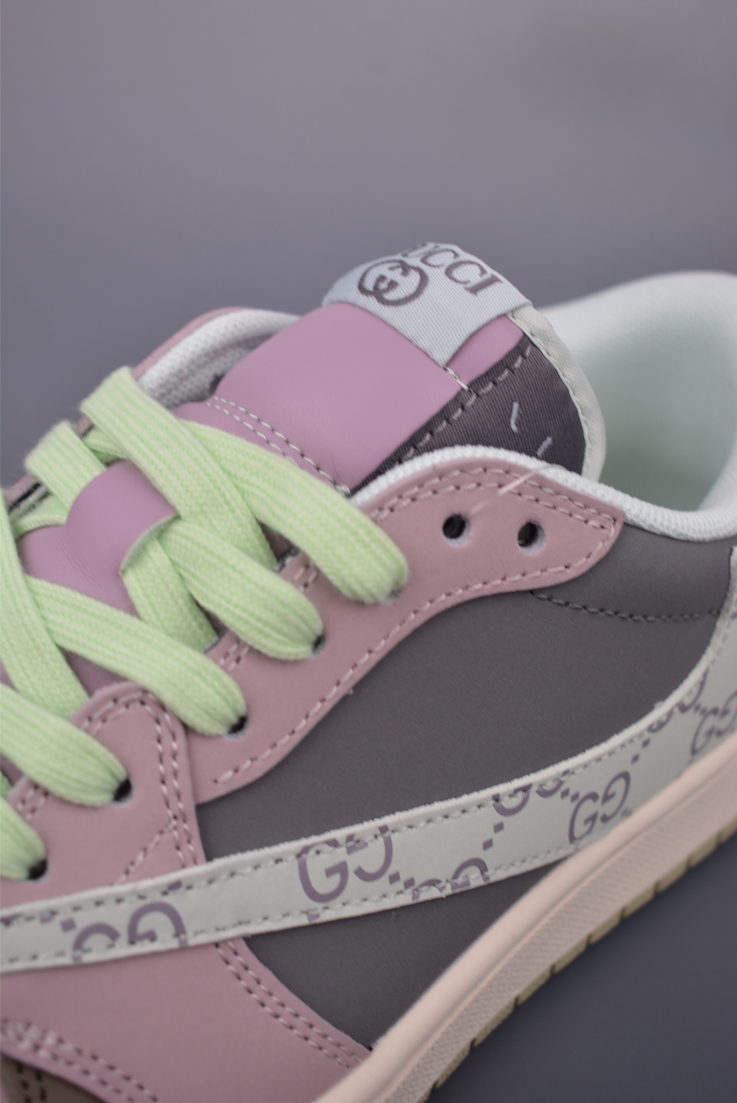 Fragment x Travis Scott x Gucci Air Jordan 1 Low - Designer Sneaker 8 i1751150896971 8675 0 6
