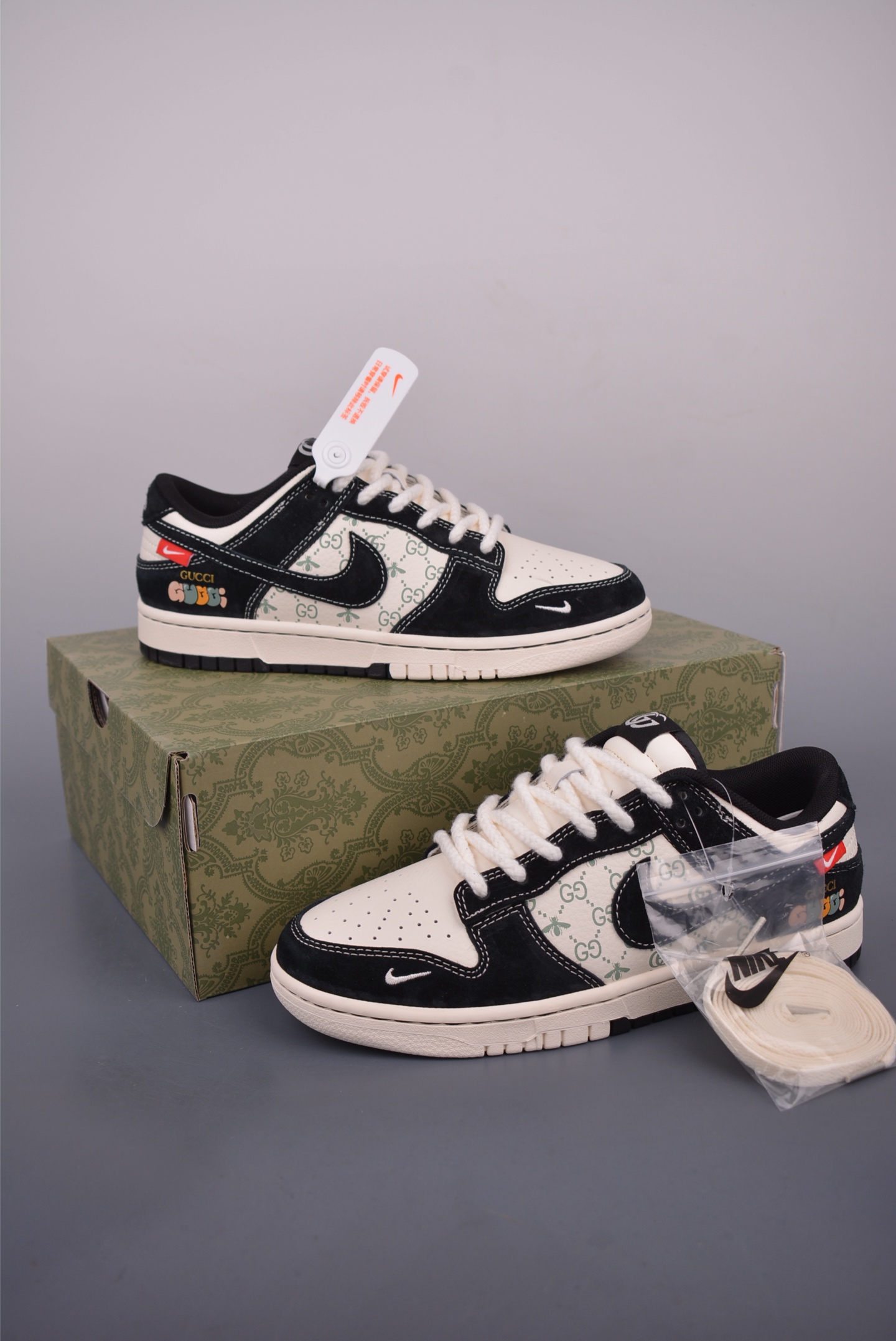 Nike SB Dunk Low DIY Sneakers - Premium Leather, Exclusive Design 5 i1751151118077 1092 0 1