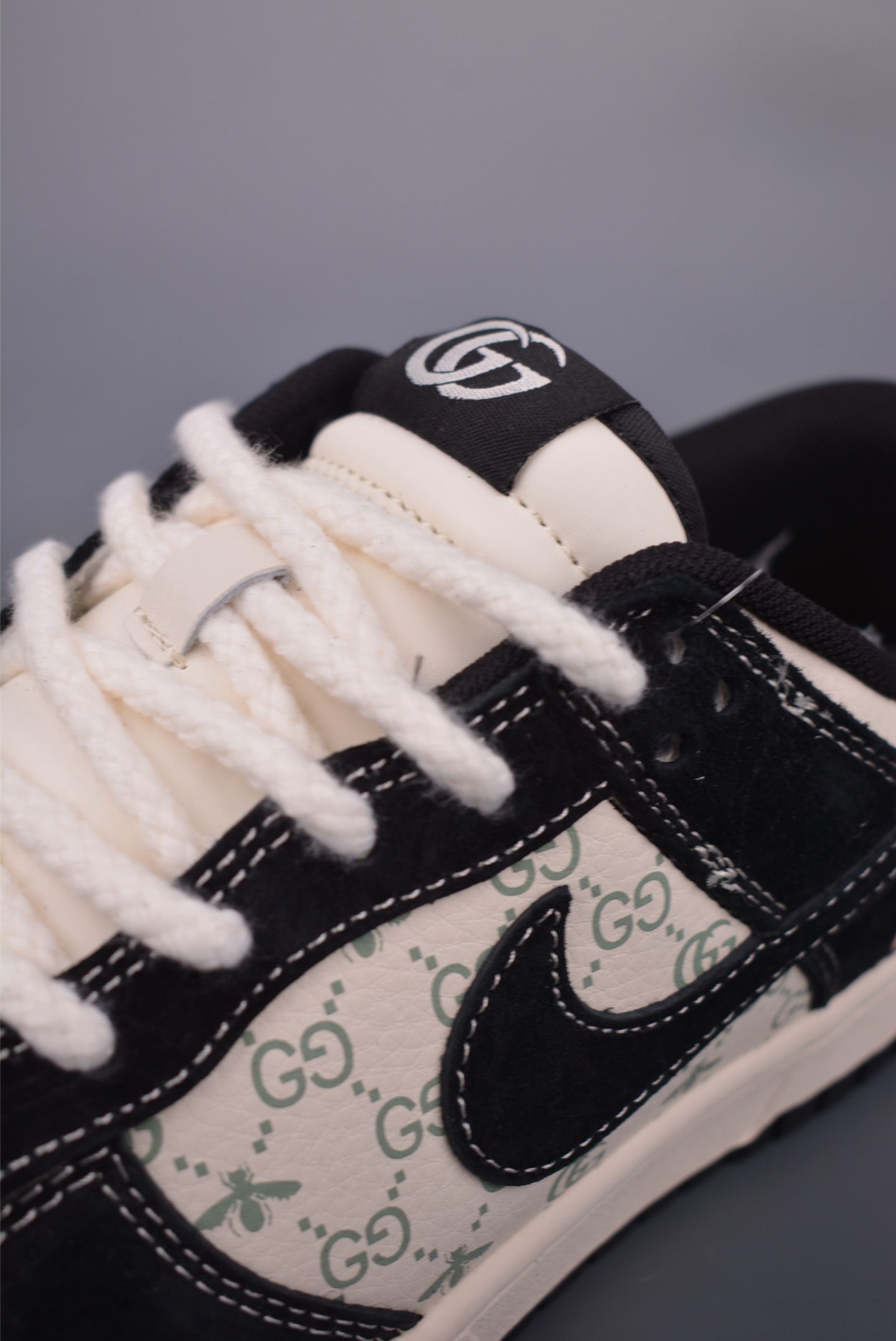 Nike SB Dunk Low DIY Sneakers - Premium Leather, Exclusive Design 7 i1751151342646 5260 0 6