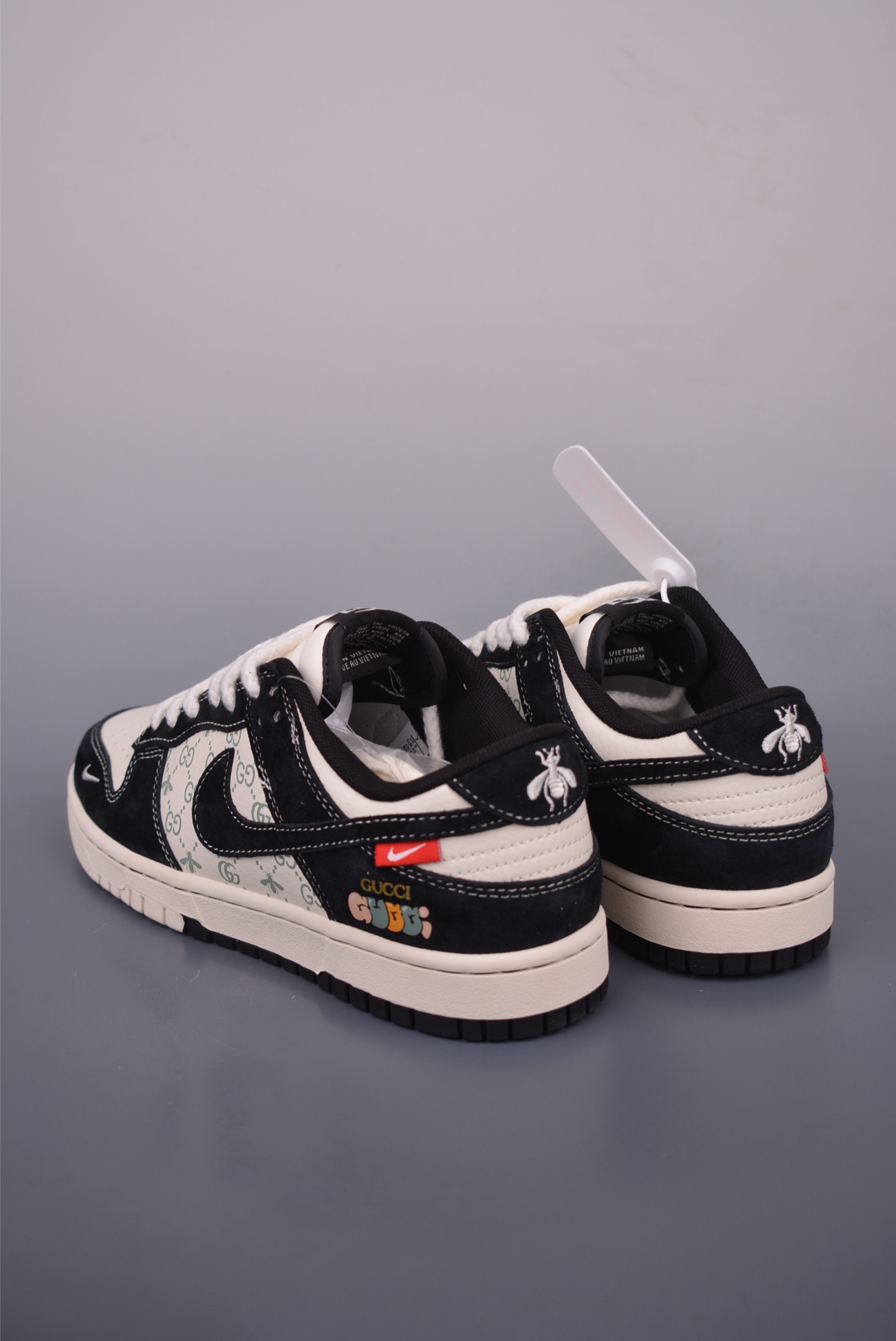 Nike SB Dunk Low DIY Sneakers - Premium Leather, Exclusive Design 2 i1751151342695 379 0 1