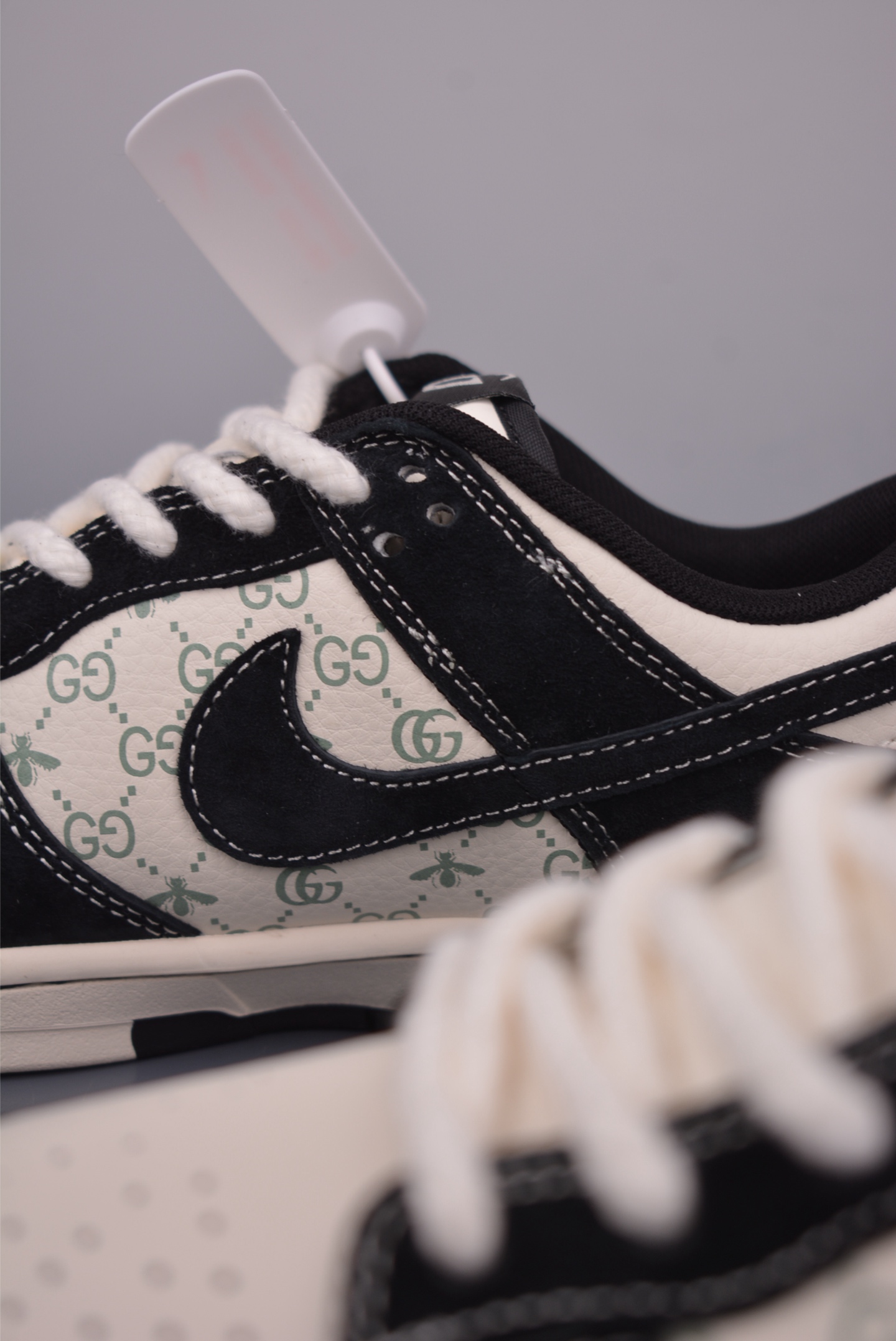 Nike SB Dunk Low DIY Sneakers - Premium Leather, Exclusive Design 8 i1751151344254 7980 0 7