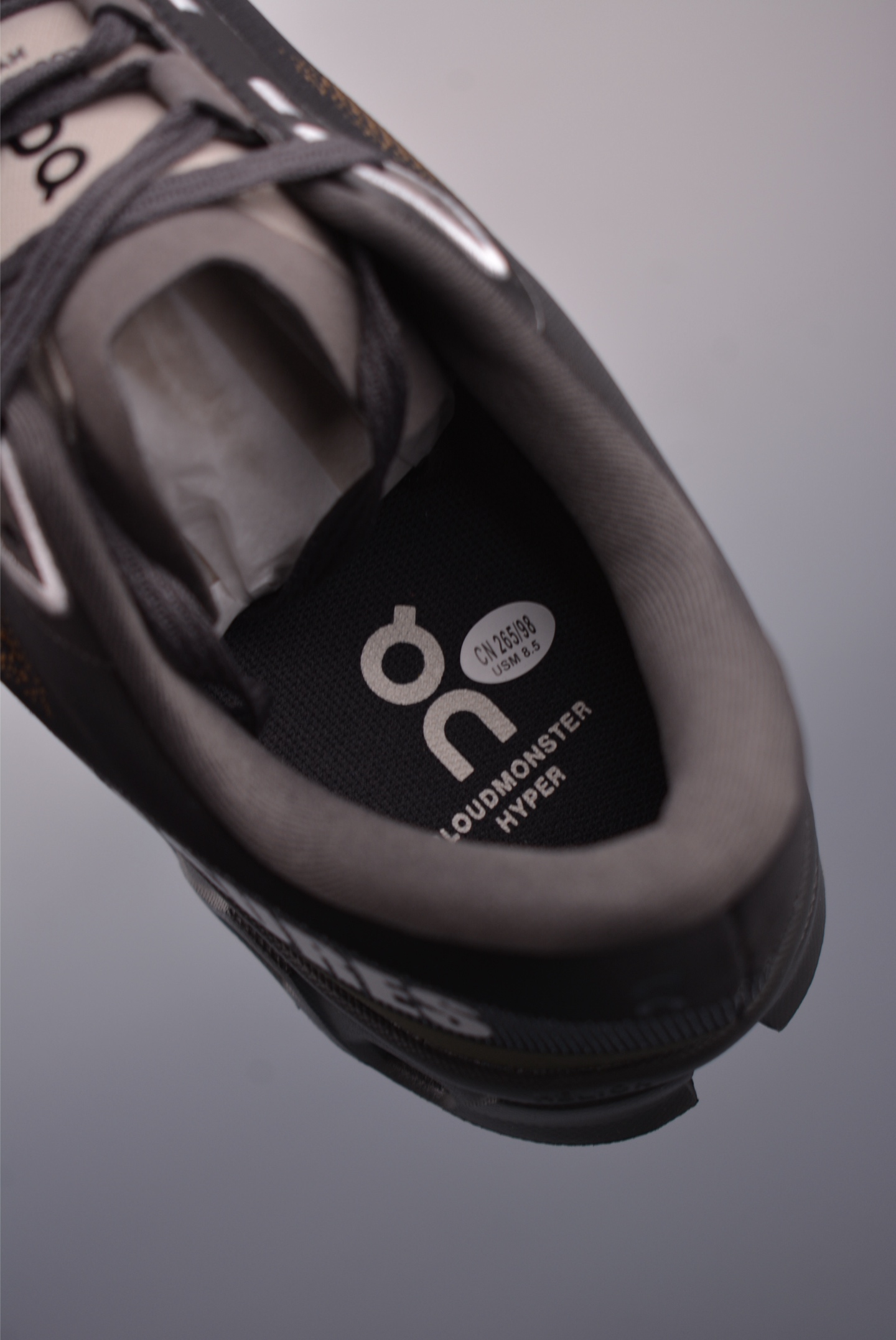 190 On昂跑 CloudMonster Hyper PLS TL 户外街头机能风跑步鞋 3MF10513328