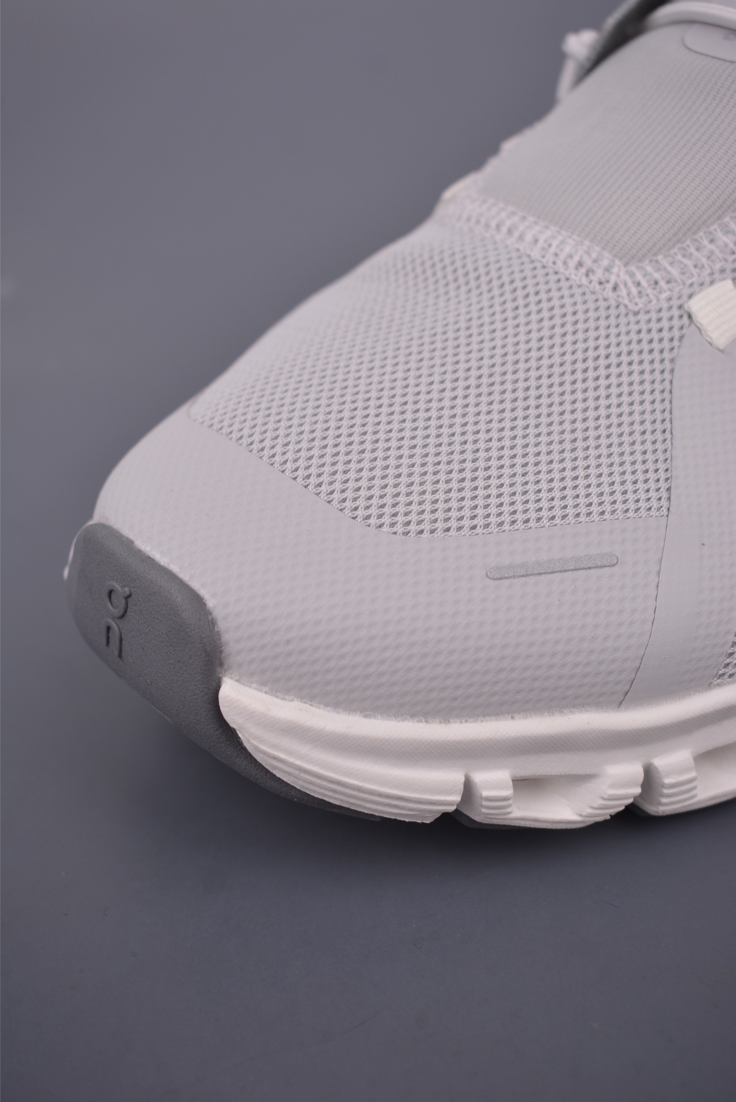 180 On昂跑 Cloudtilt 6 户外街头机能风跑步鞋 3MF10794